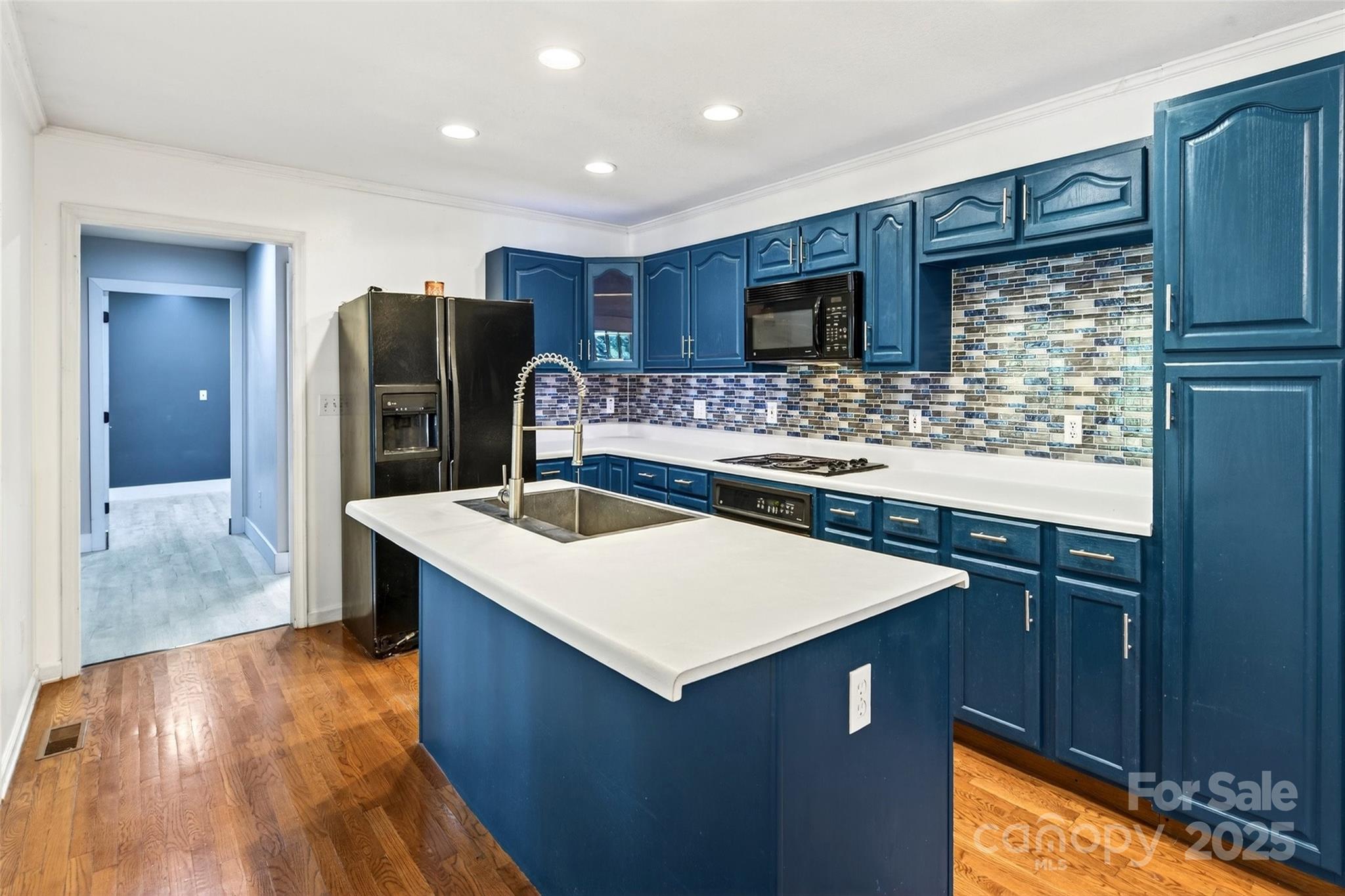 86 Springdale Drive