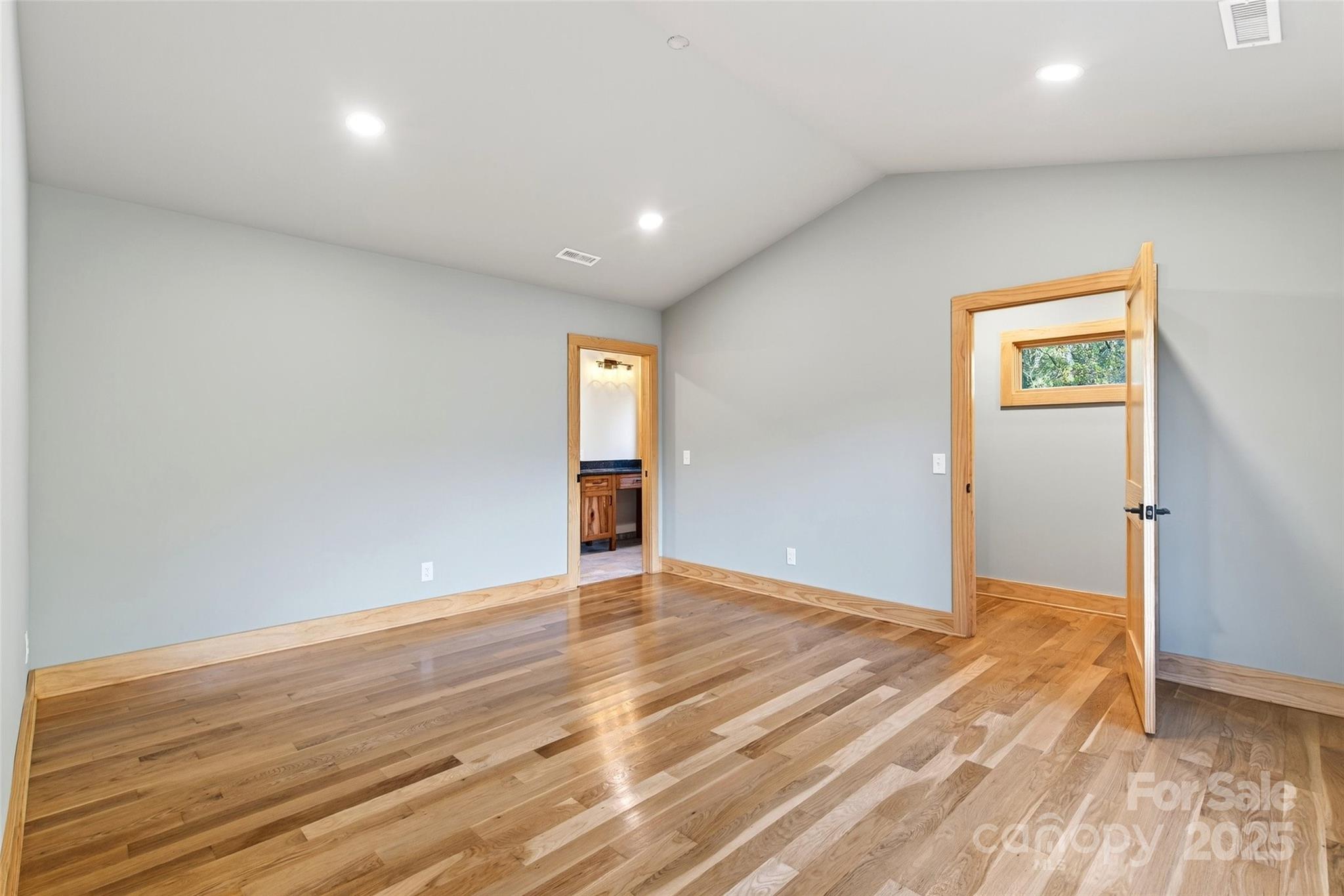 575 Croft Way