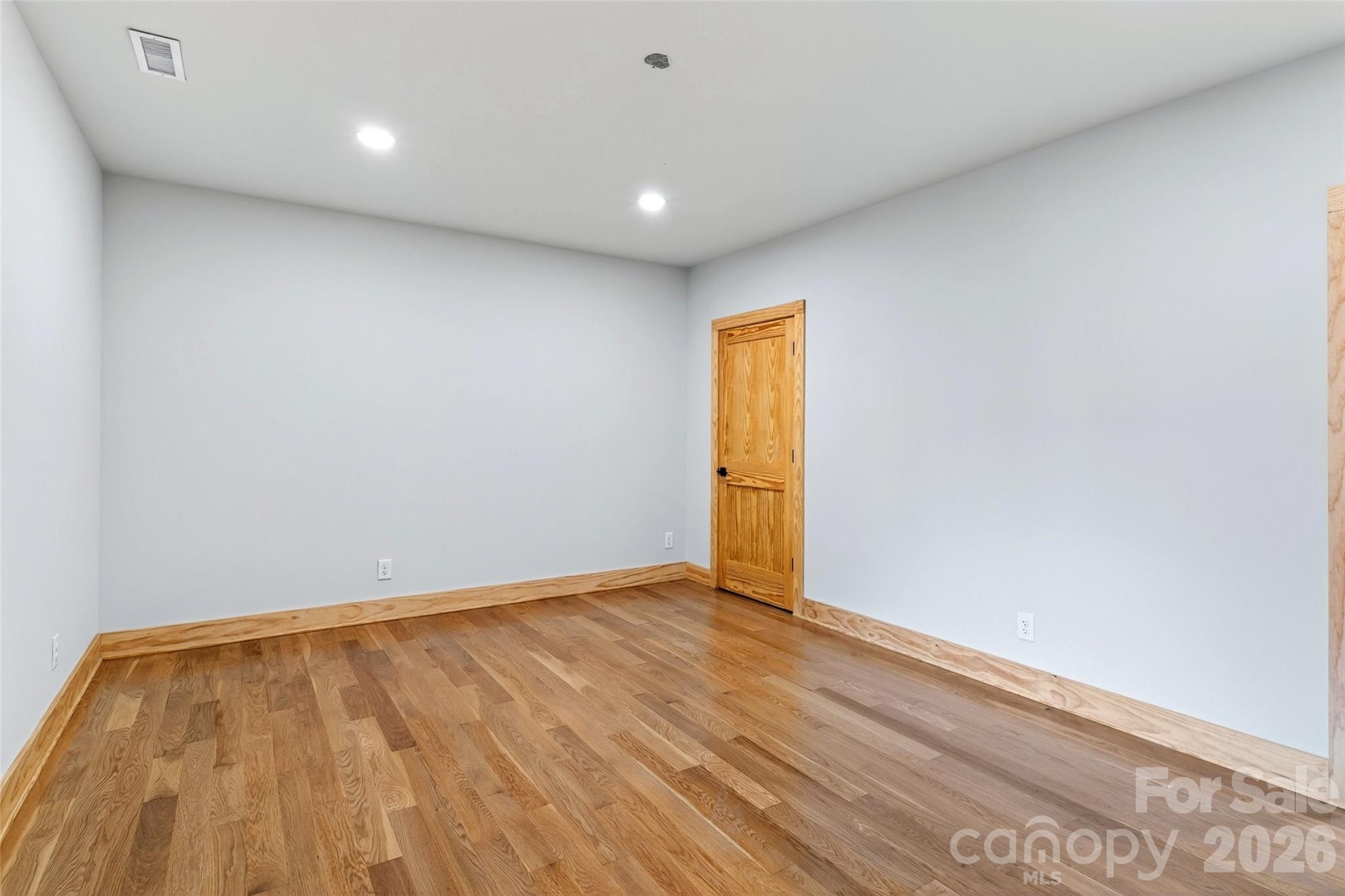 575 Croft Way