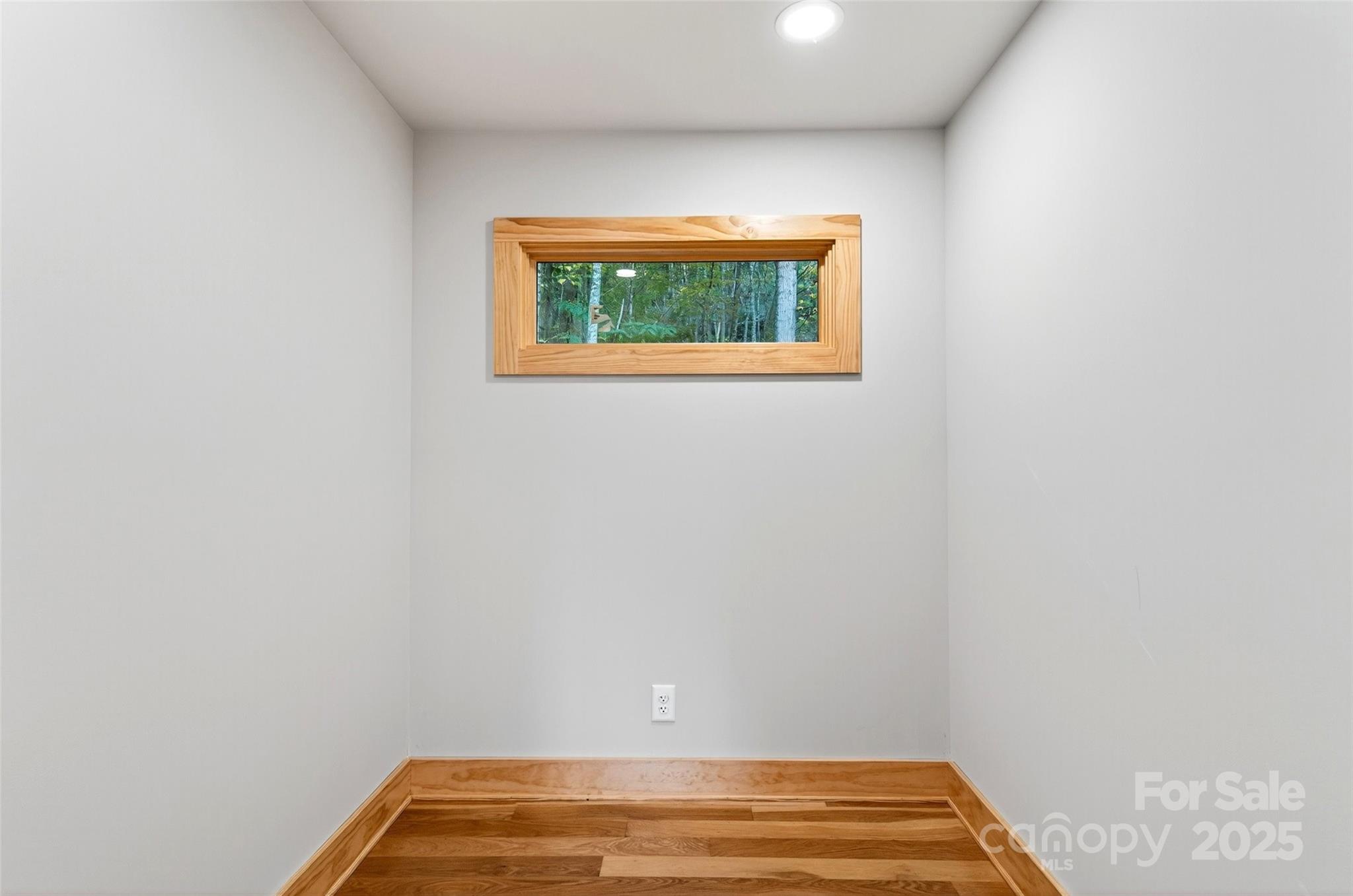 575 Croft Way