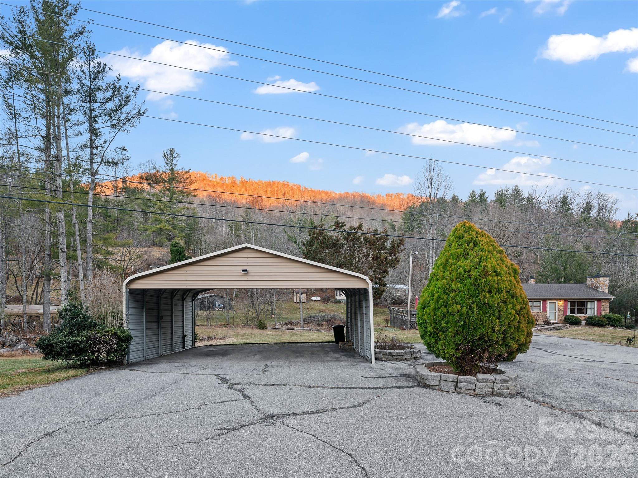 1280 Hamburg Road