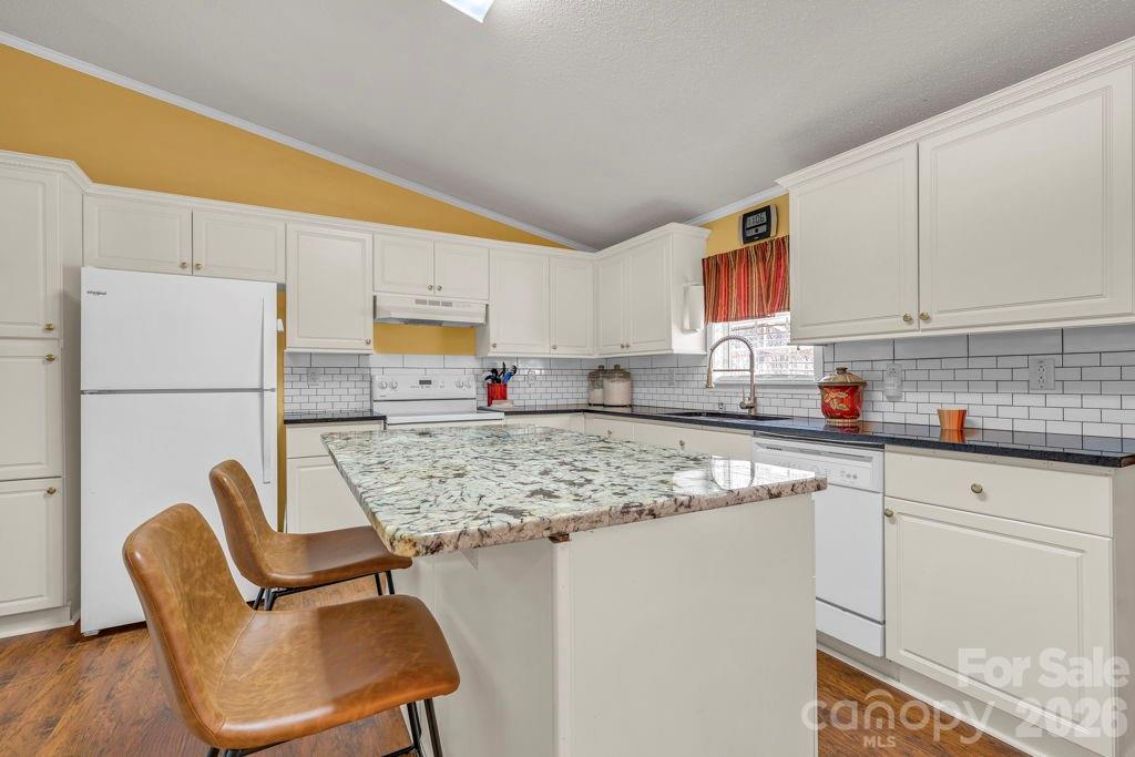 401 Lynn Gap Road