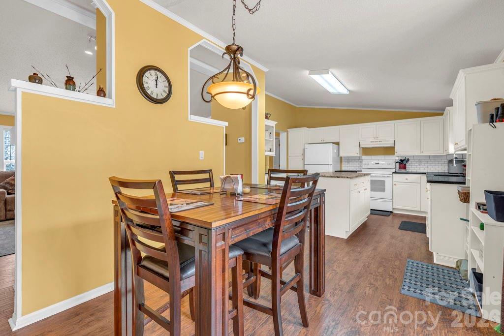401 Lynn Gap Road
