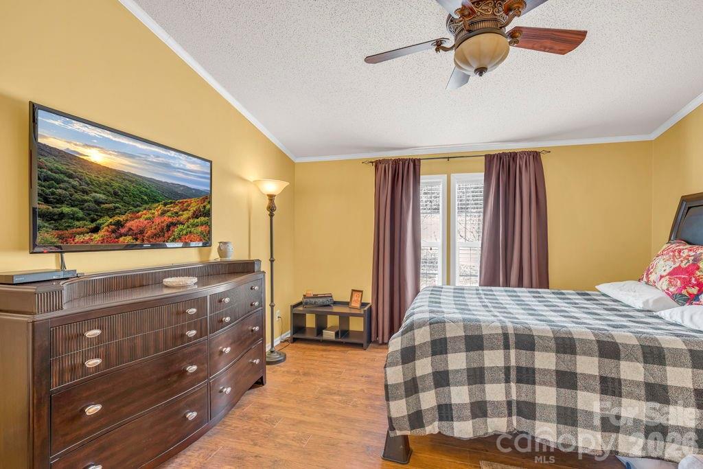 401 Lynn Gap Road