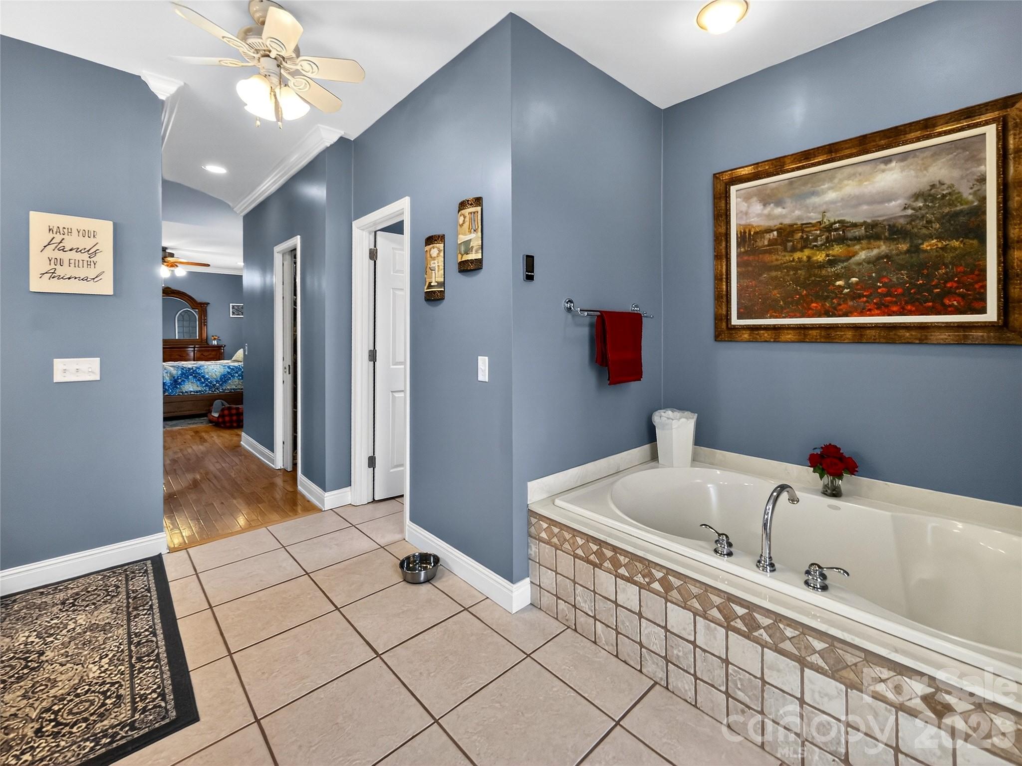 3275 Hanging Rock Road