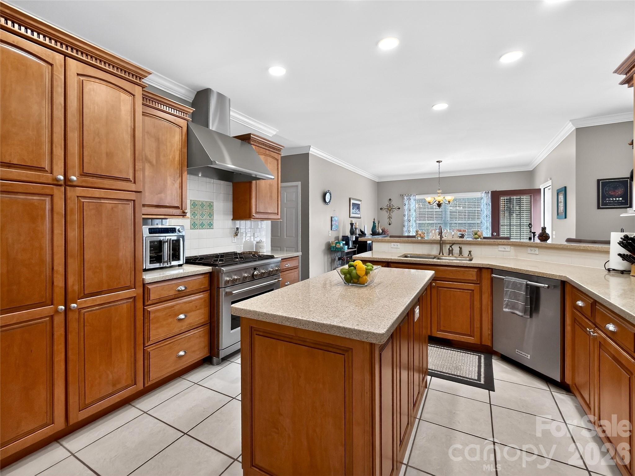 3275 Hanging Rock Road