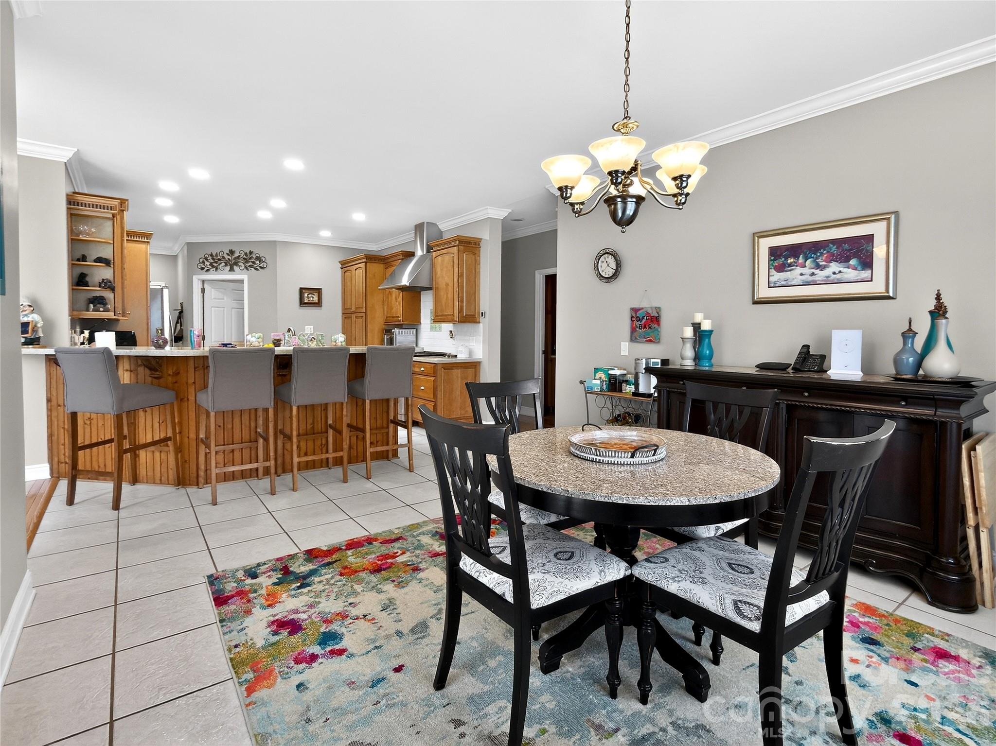 3275 Hanging Rock Road