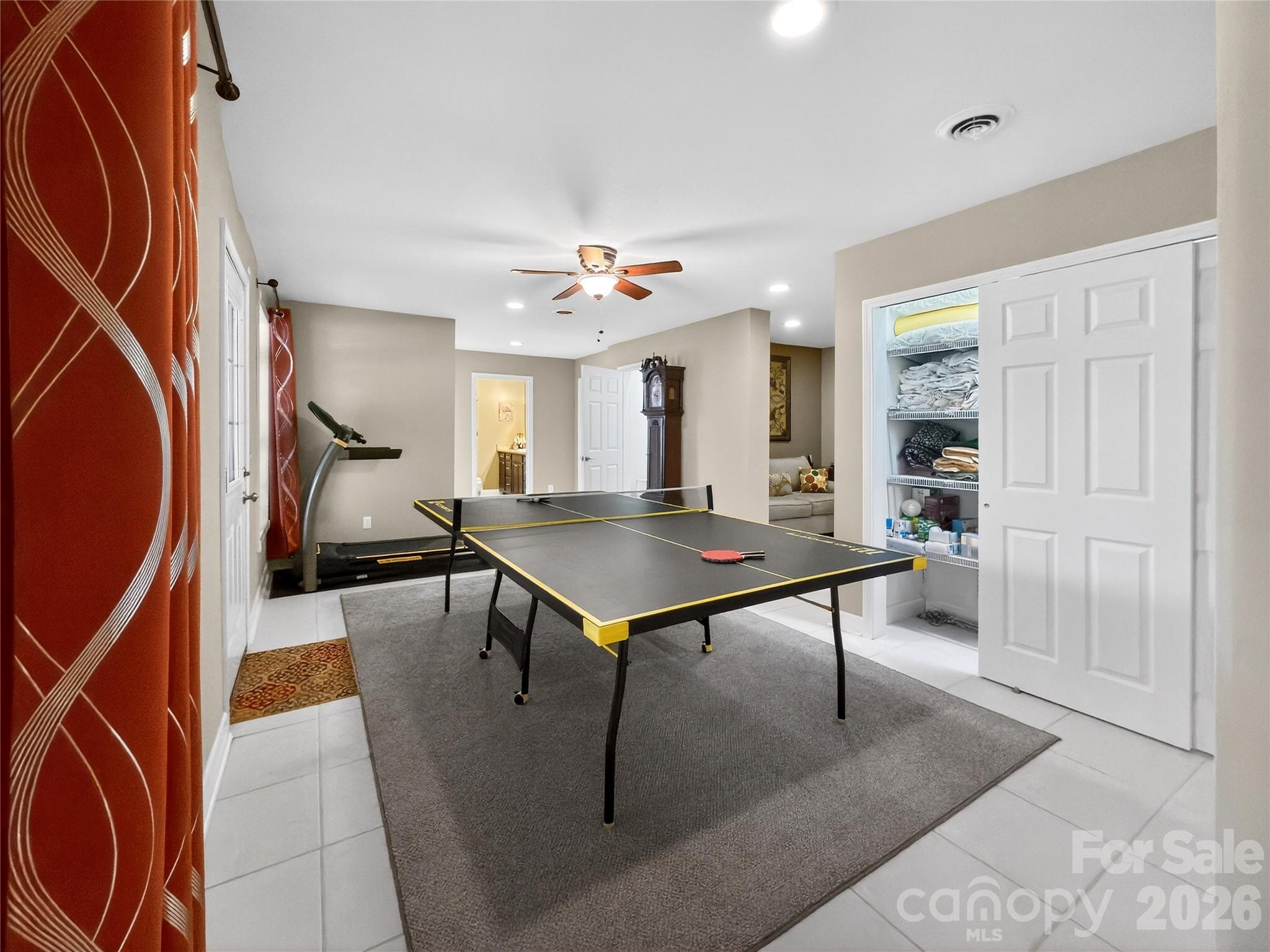 3275 Hanging Rock Road