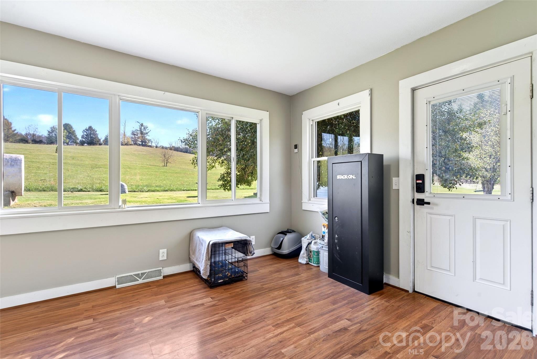 1511 White Oak Road