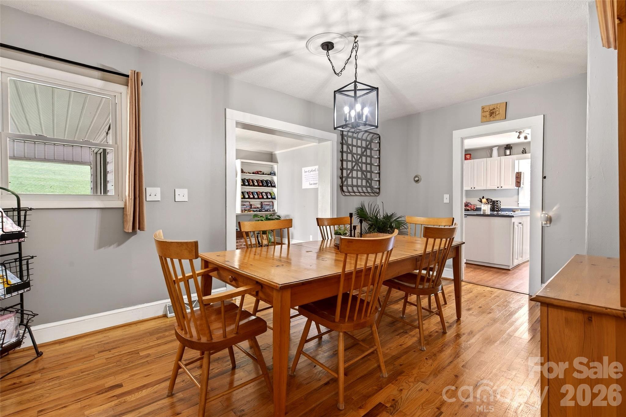 1511 White Oak Road
