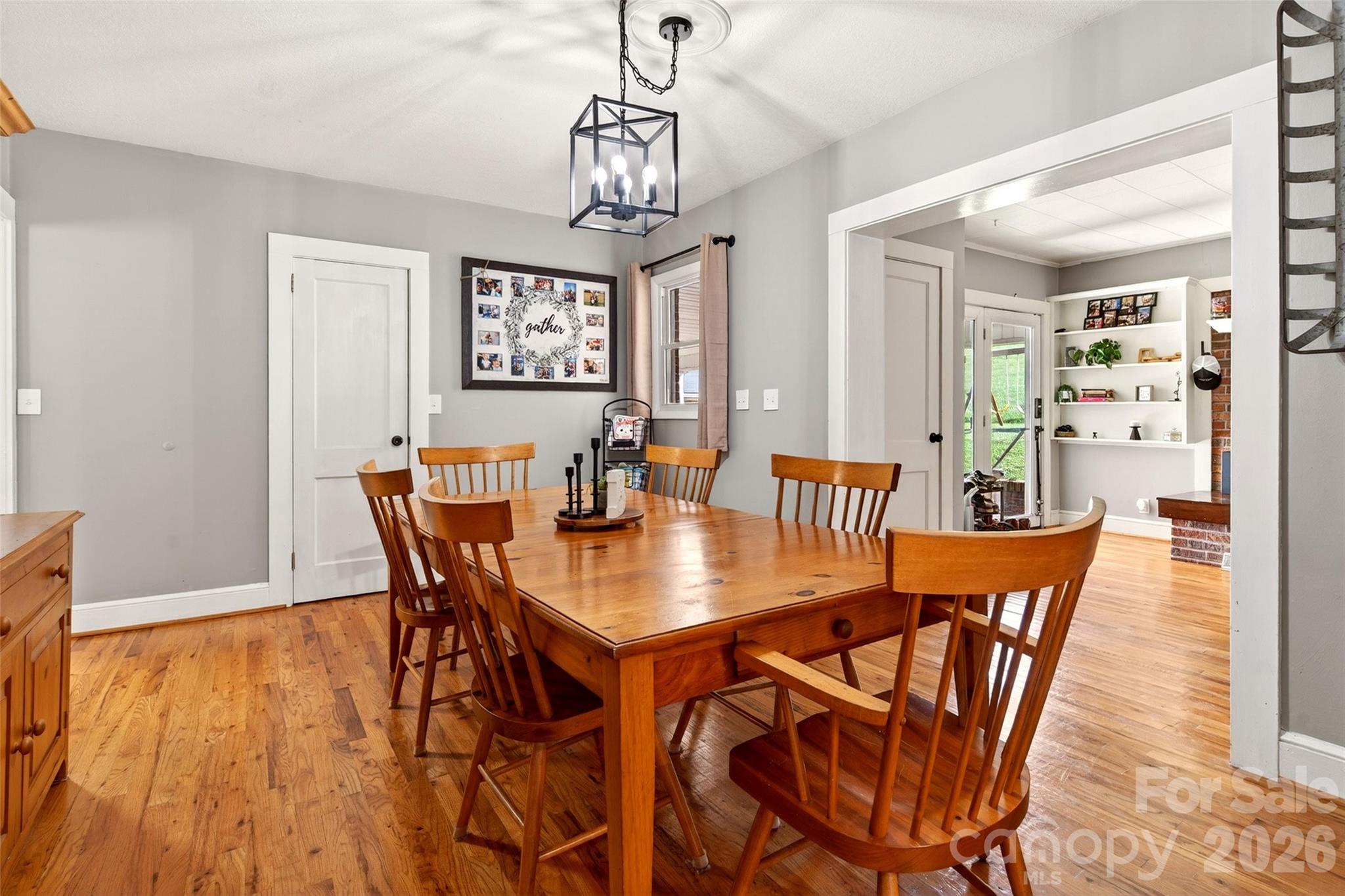 1511 White Oak Road
