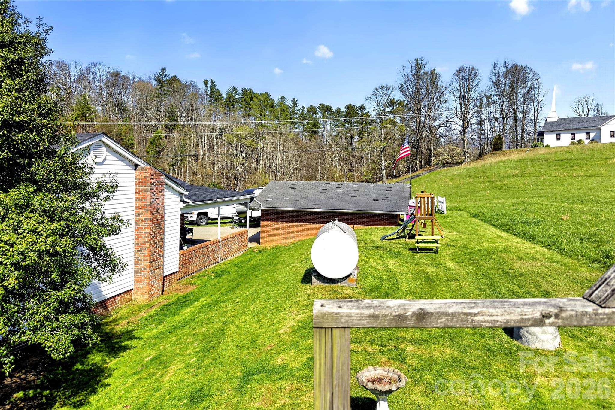 1511 White Oak Road