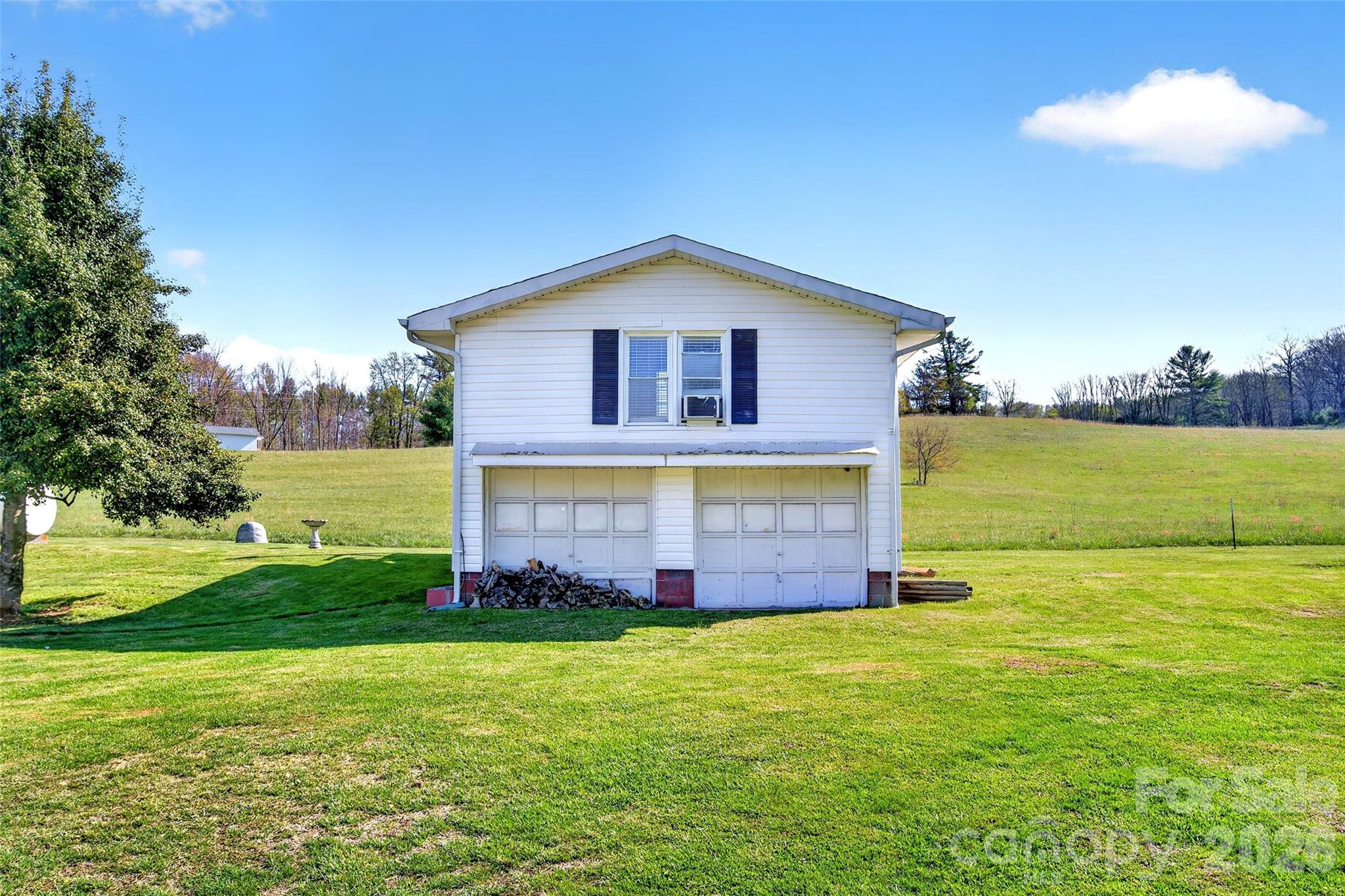 1511 White Oak Road