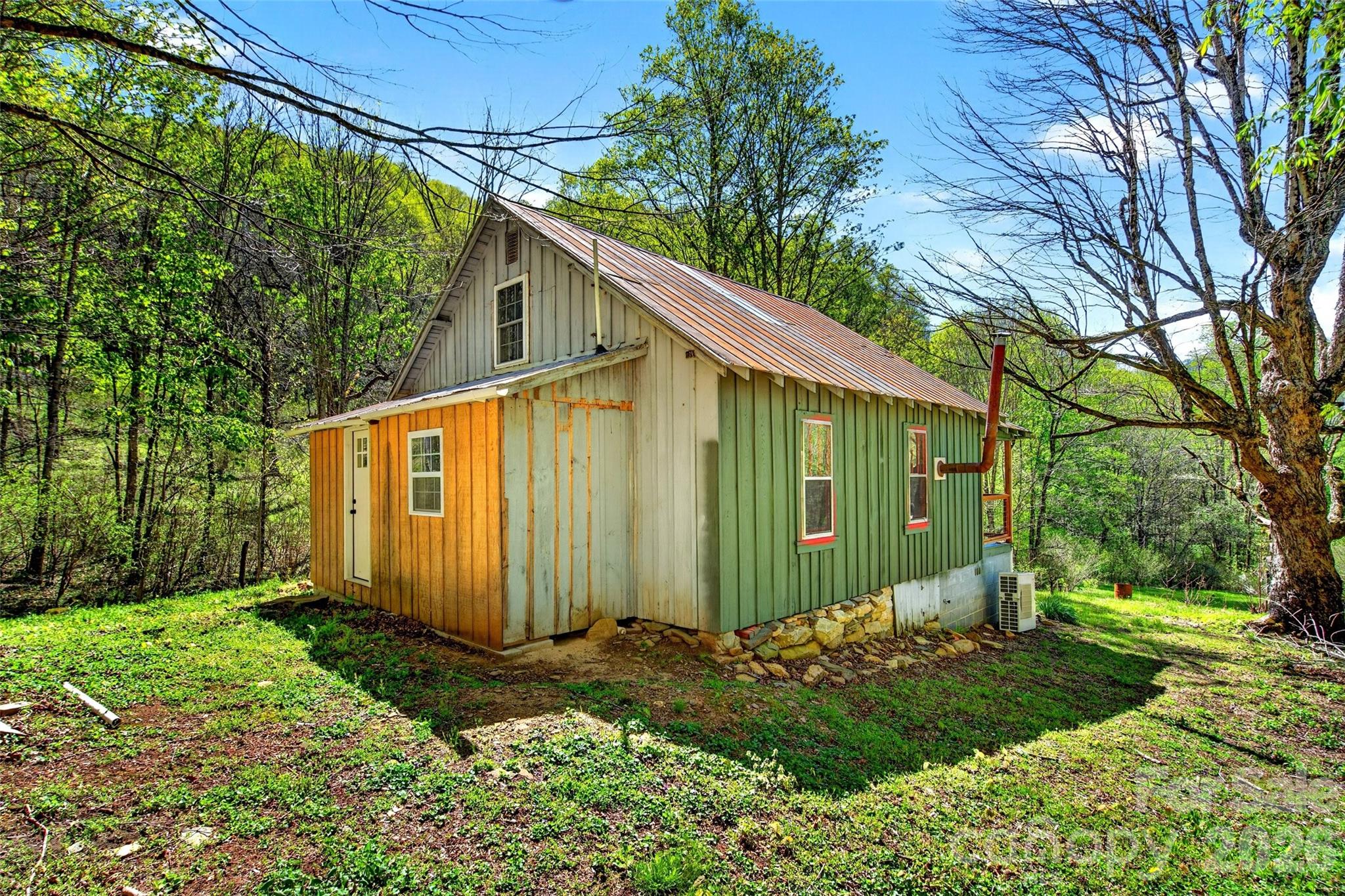 488 Cad Campbell Road