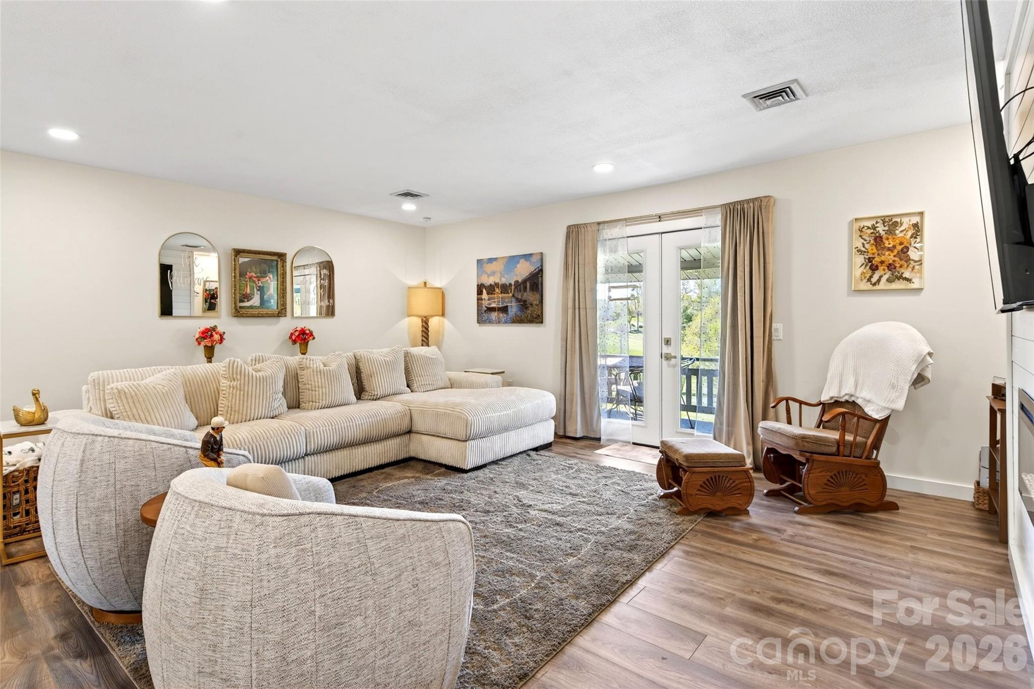 263 Fairway Lane