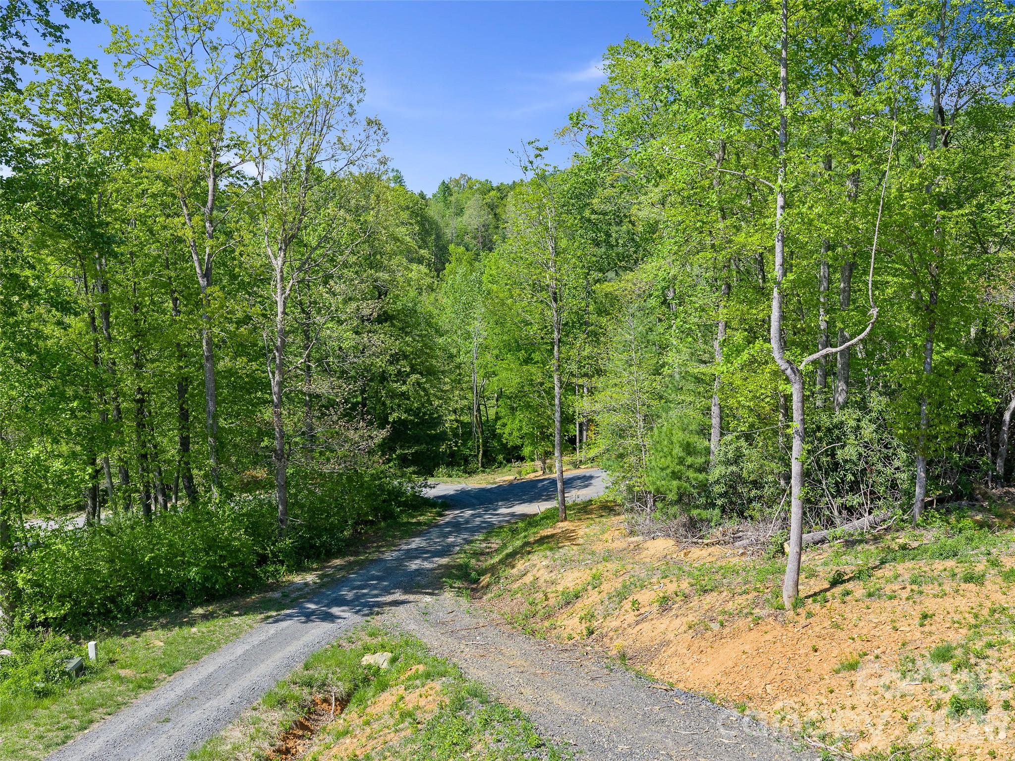 85 Shangrila Trail Unit: 2