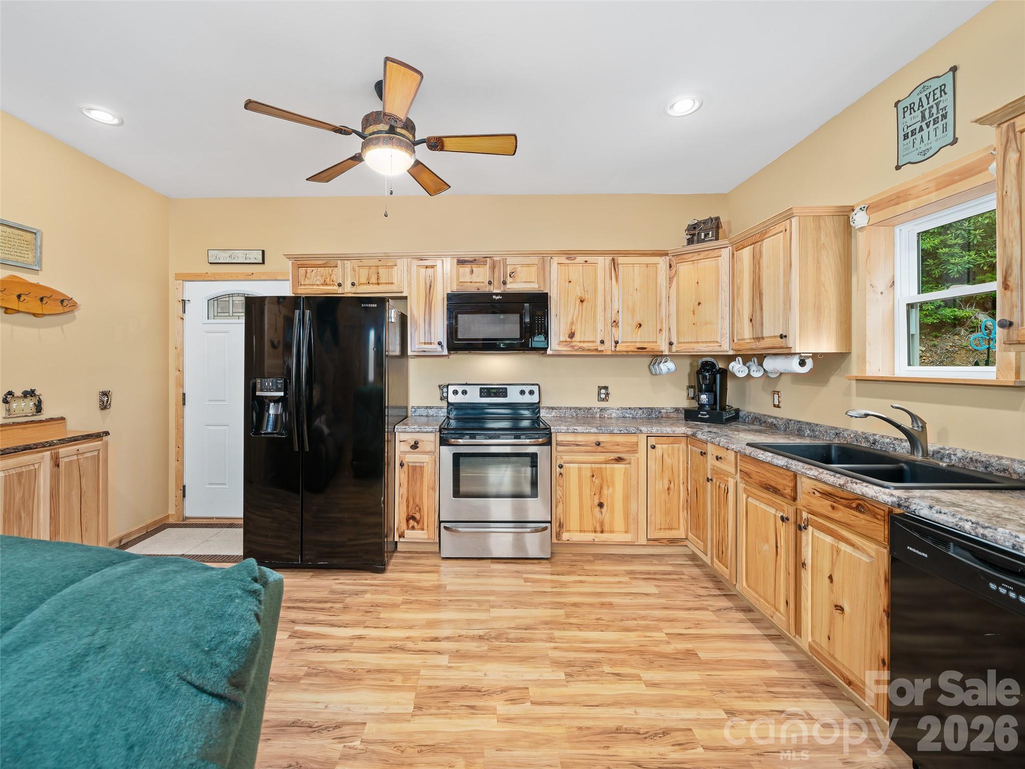 226 Orchard View Trail