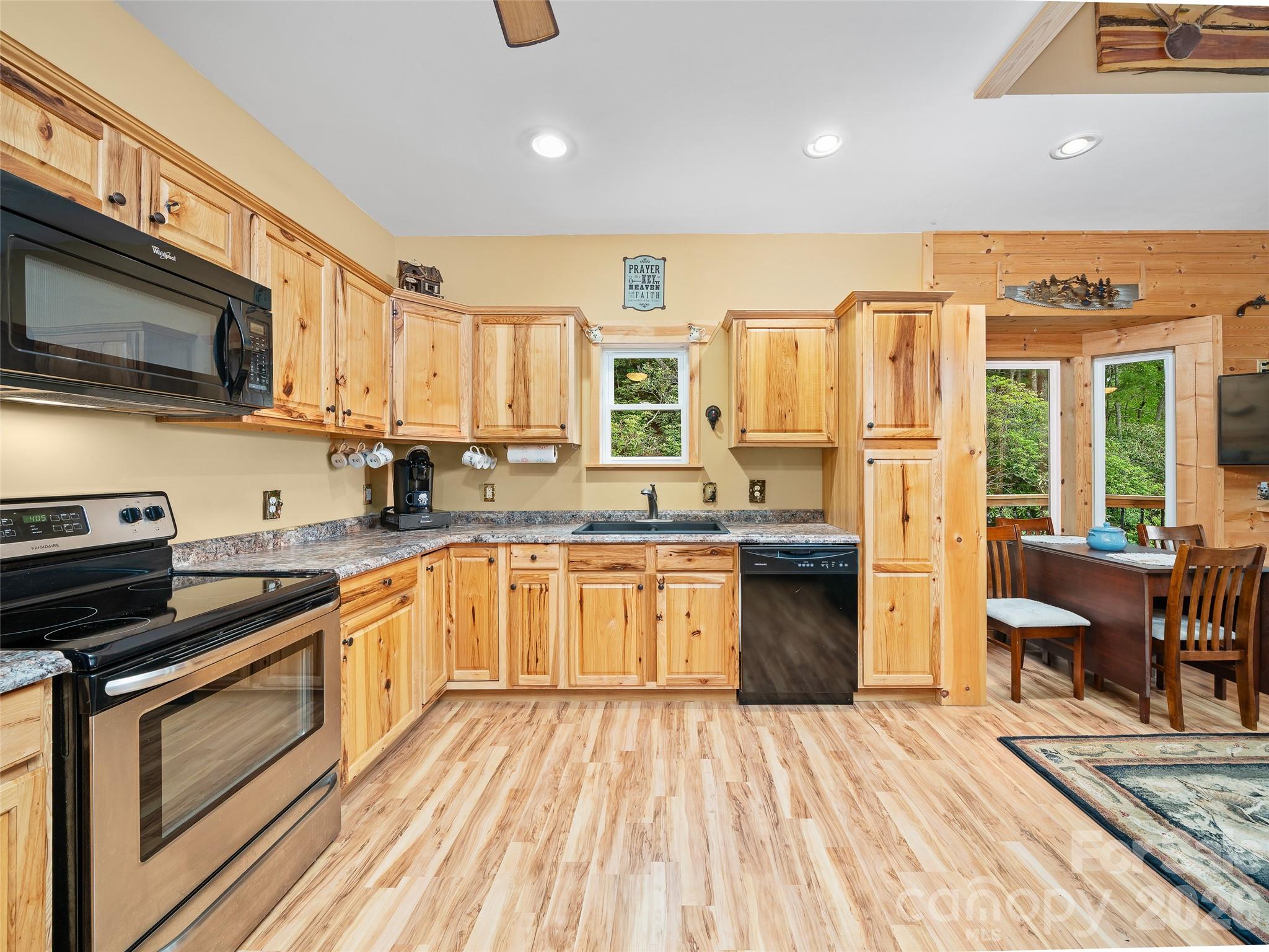 226 Orchard View Trail