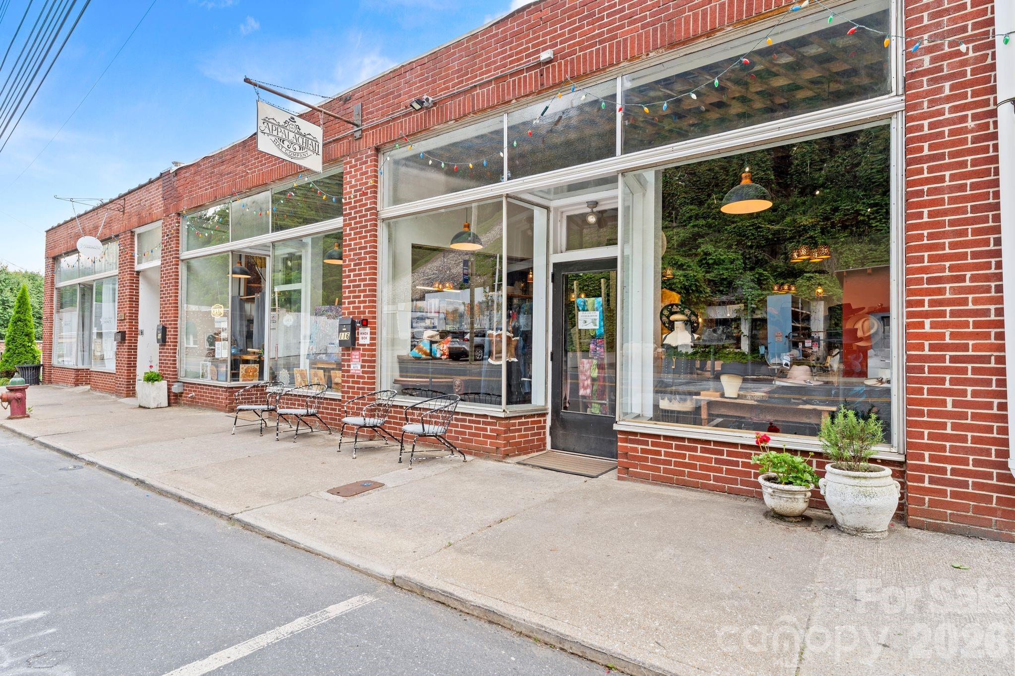 69 Locust Street