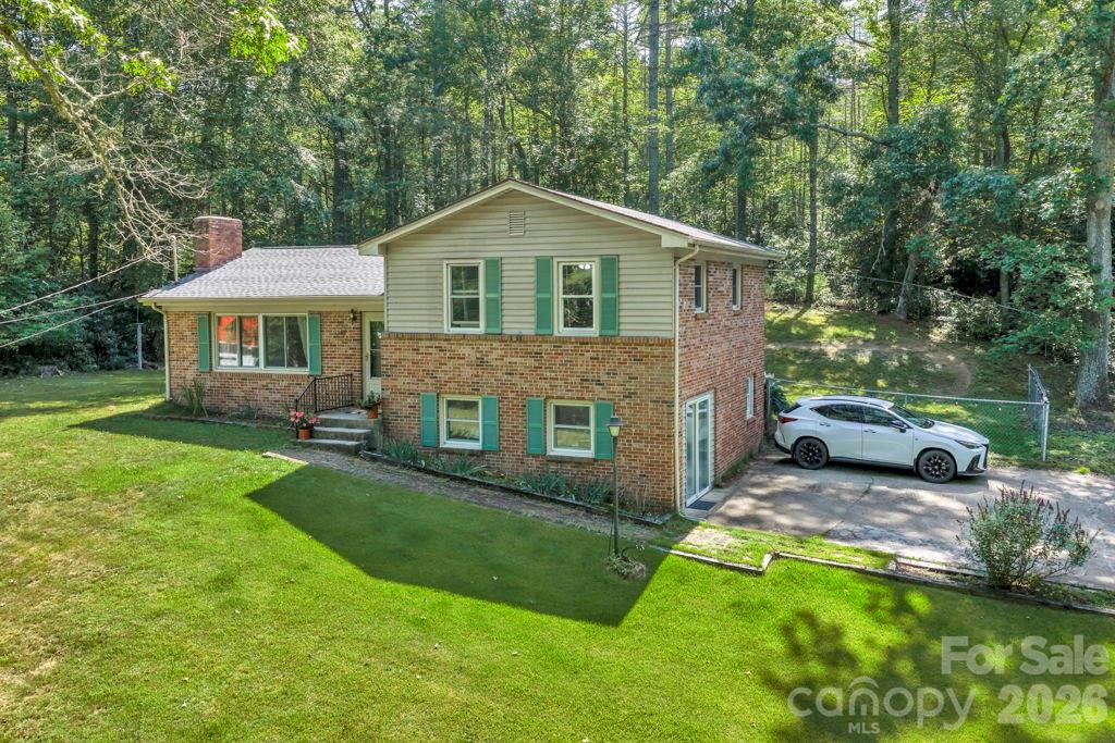 1199 Deer Park Lake Road