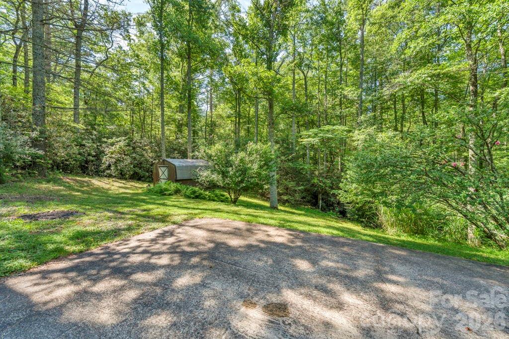 1199 Deer Park Lake Road