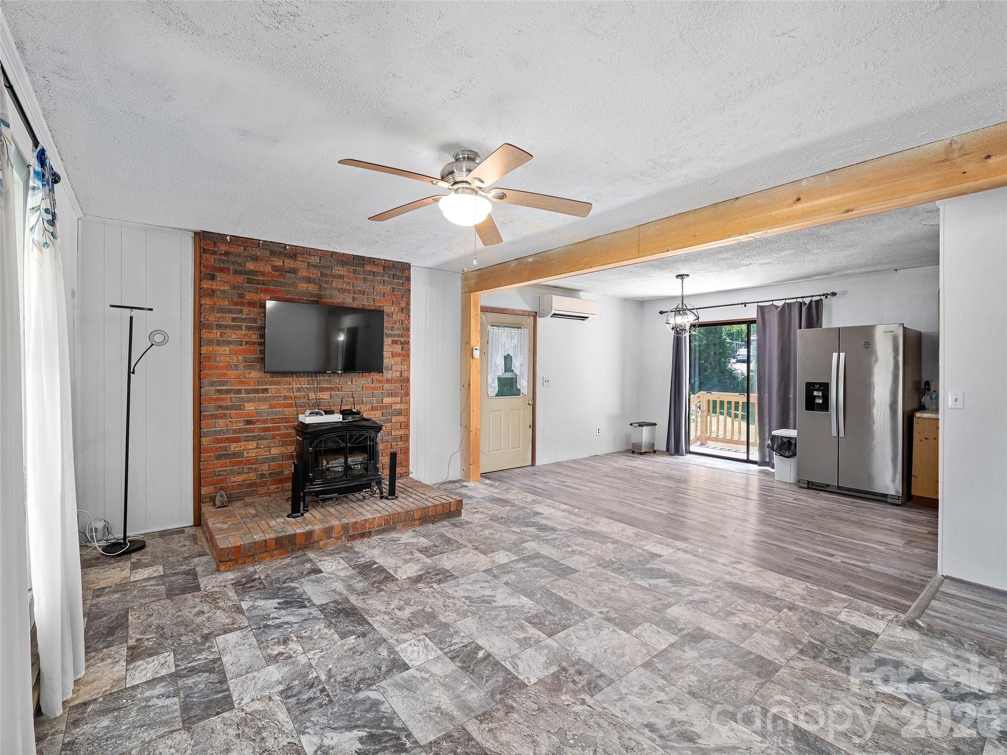 115 Hollifield Street