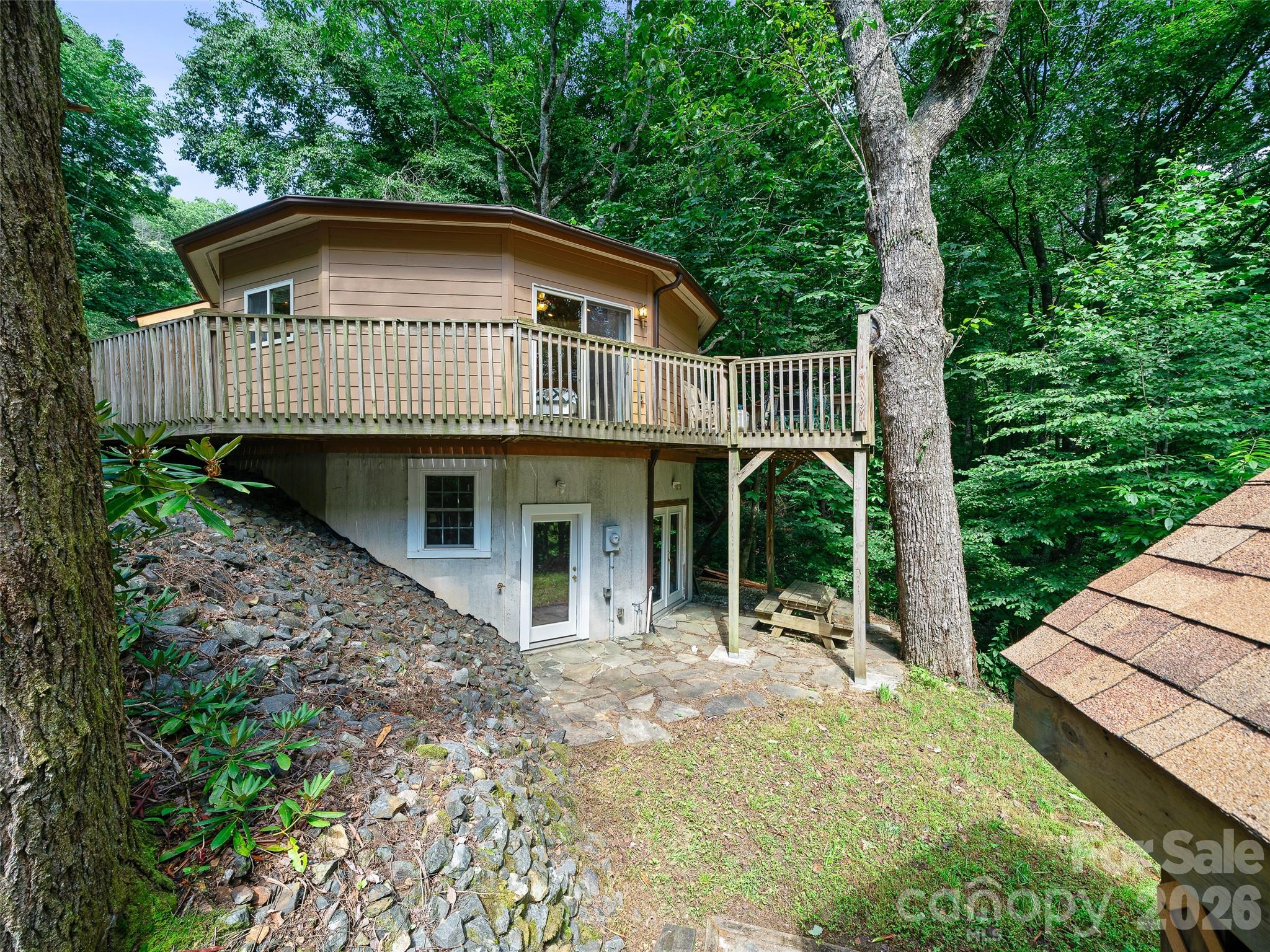 284 Simmons Ridge Road