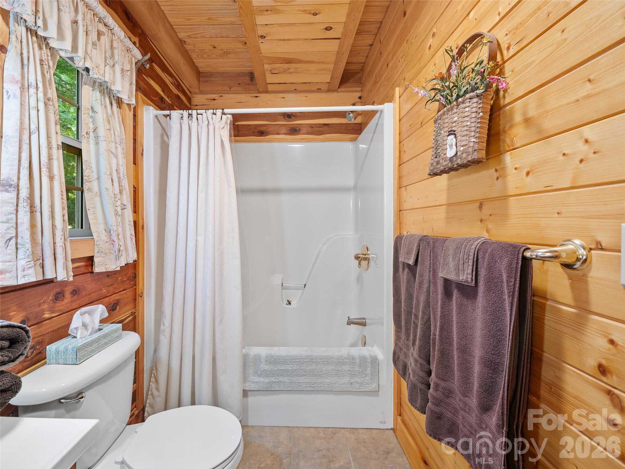 284 Simmons Ridge Road