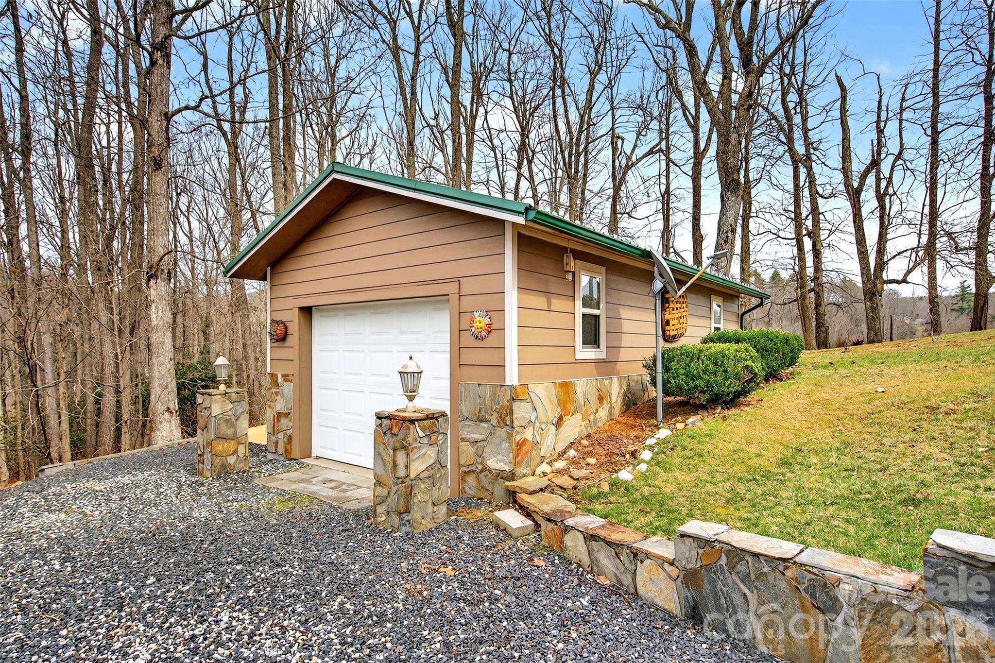 600 Sassafras Drive