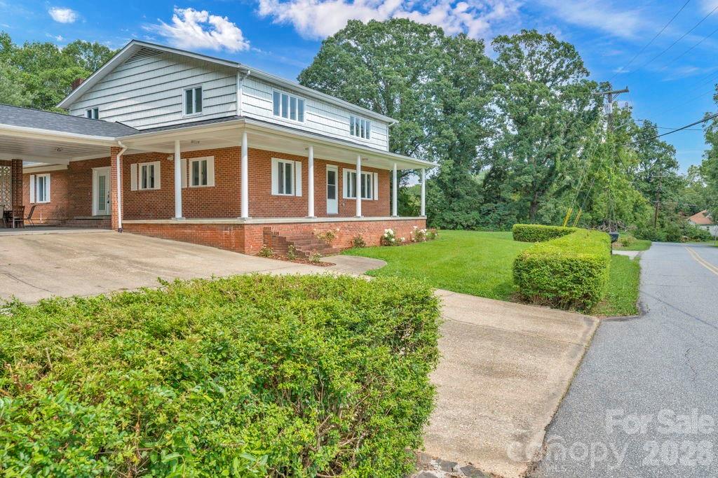 490 Morehead Road