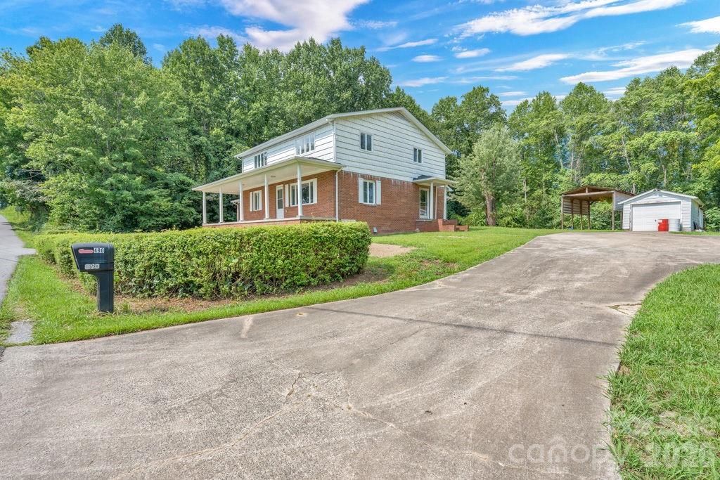 490 Morehead Road