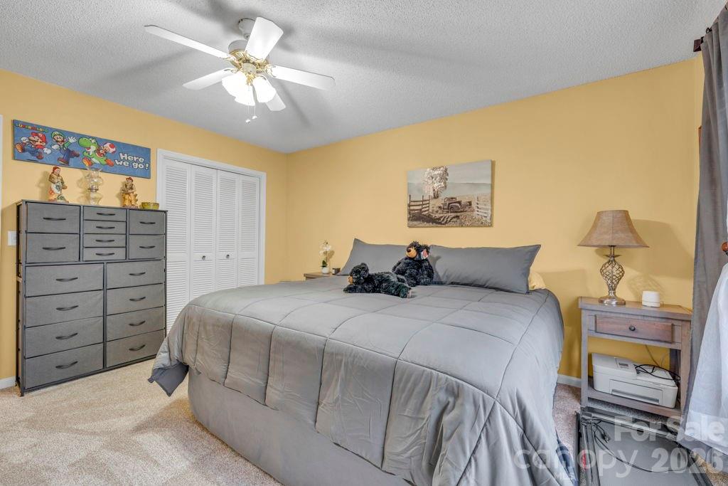 655 Overlook Drive