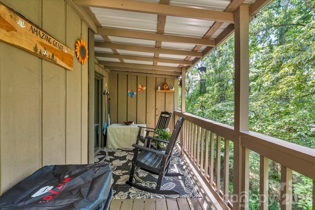 655 Overlook Drive