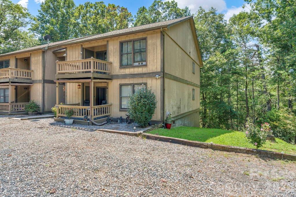 655 Overlook Drive