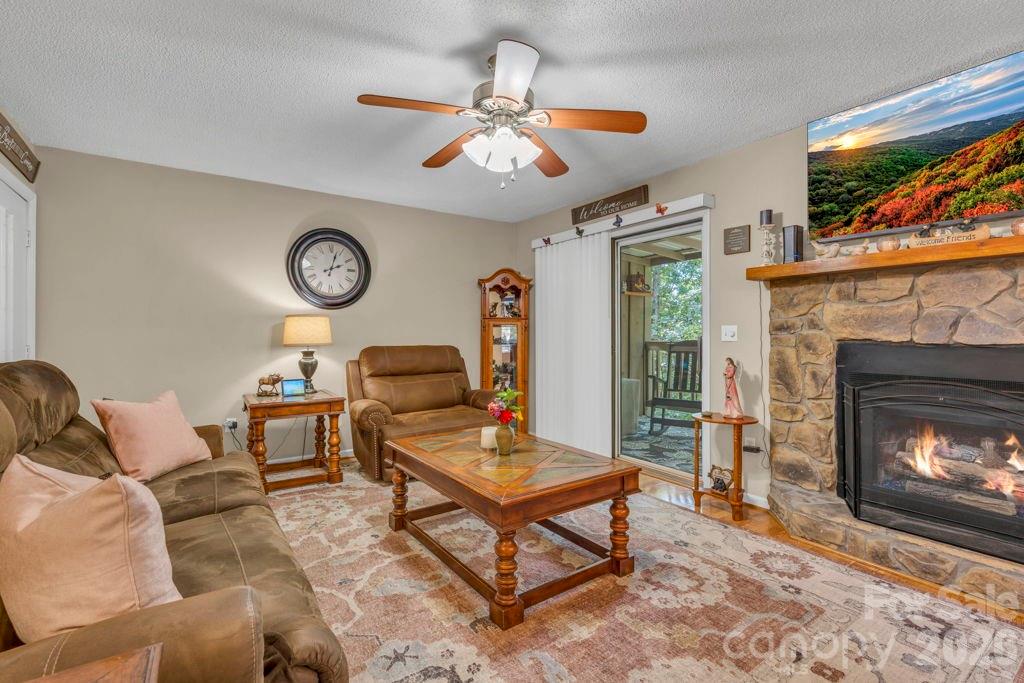 655 Overlook Drive