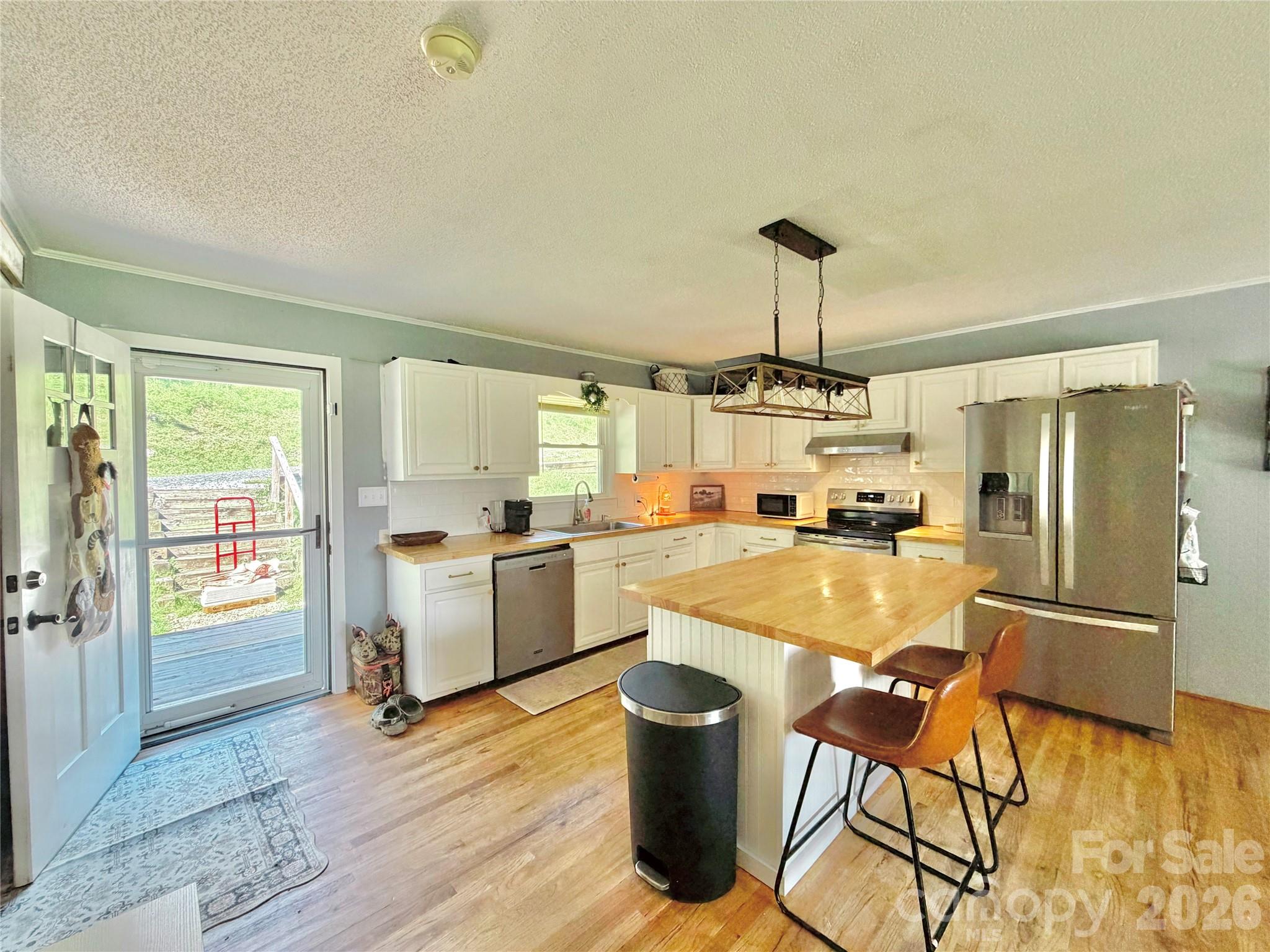 390 Hickory Hill Drive