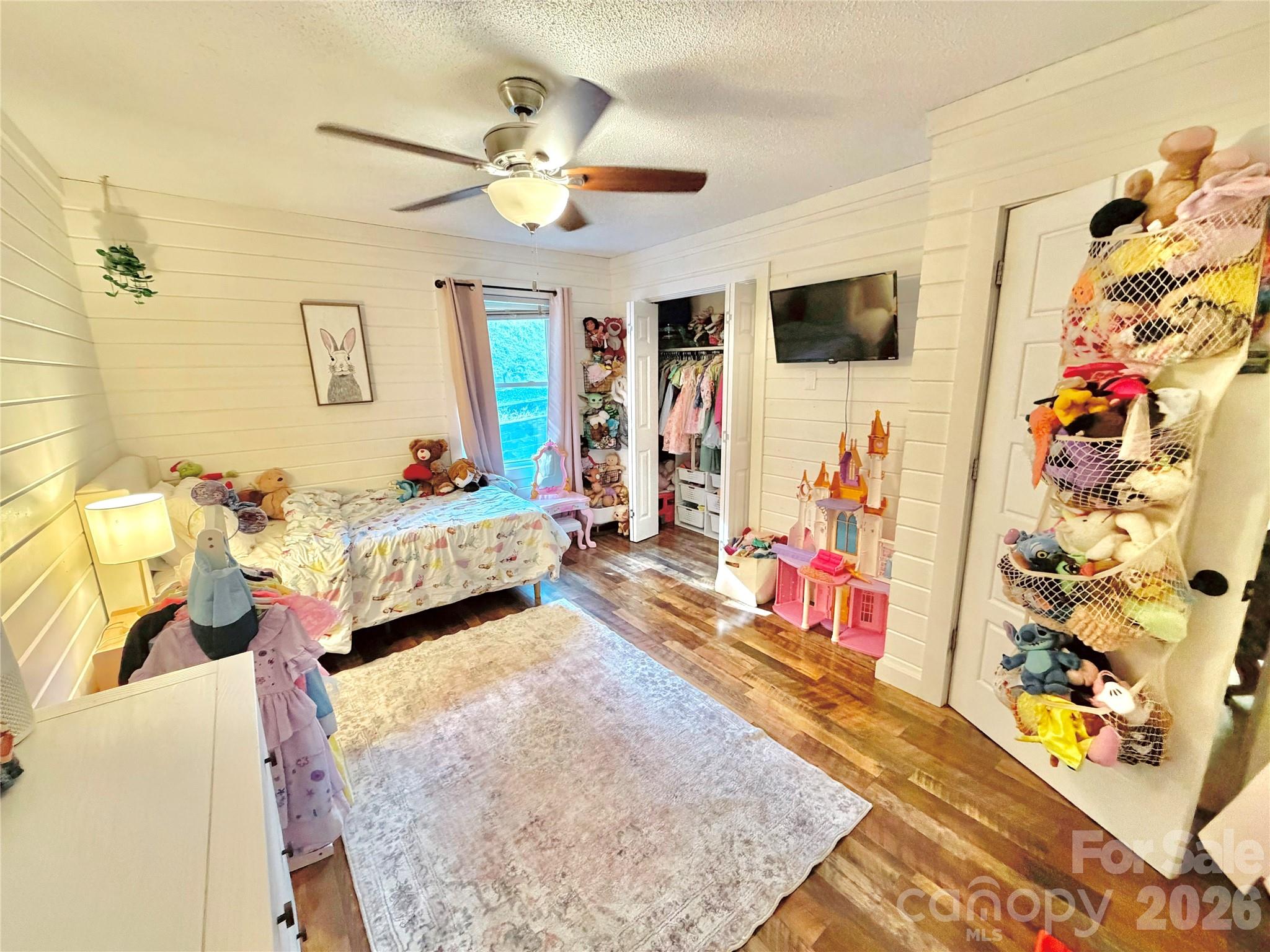 390 Hickory Hill Drive