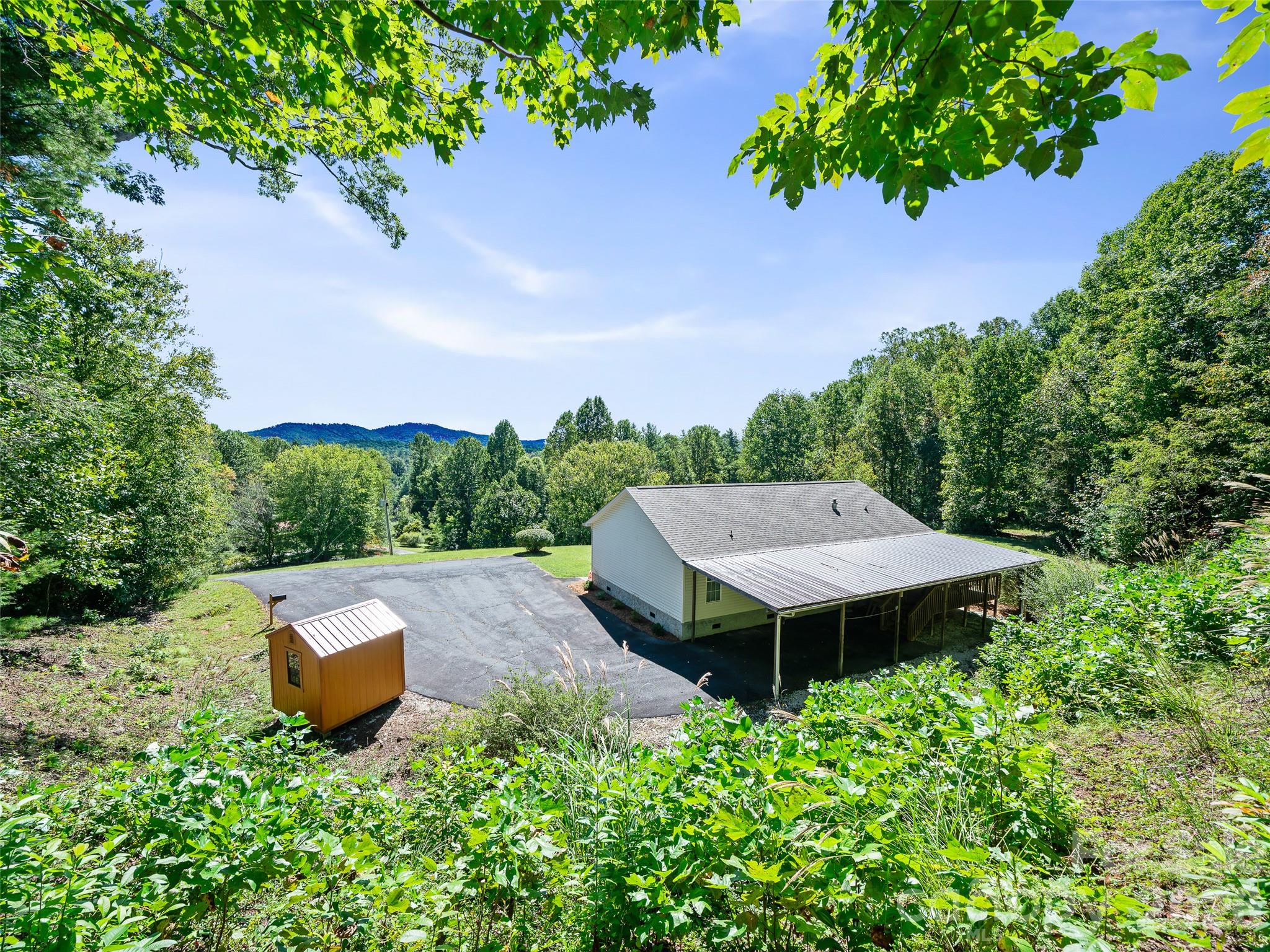 456 Tempie Mountain Road