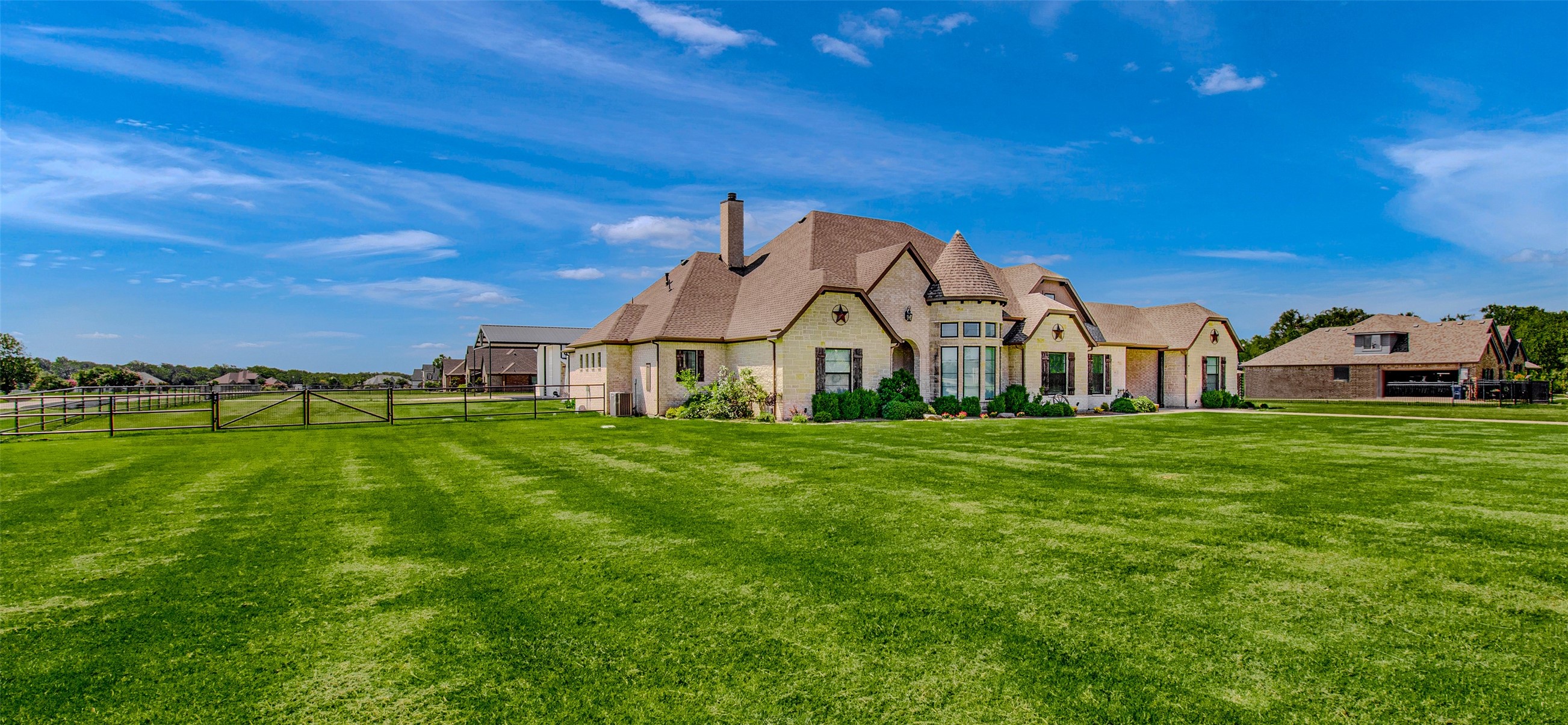 541 Creek Crossing Lane