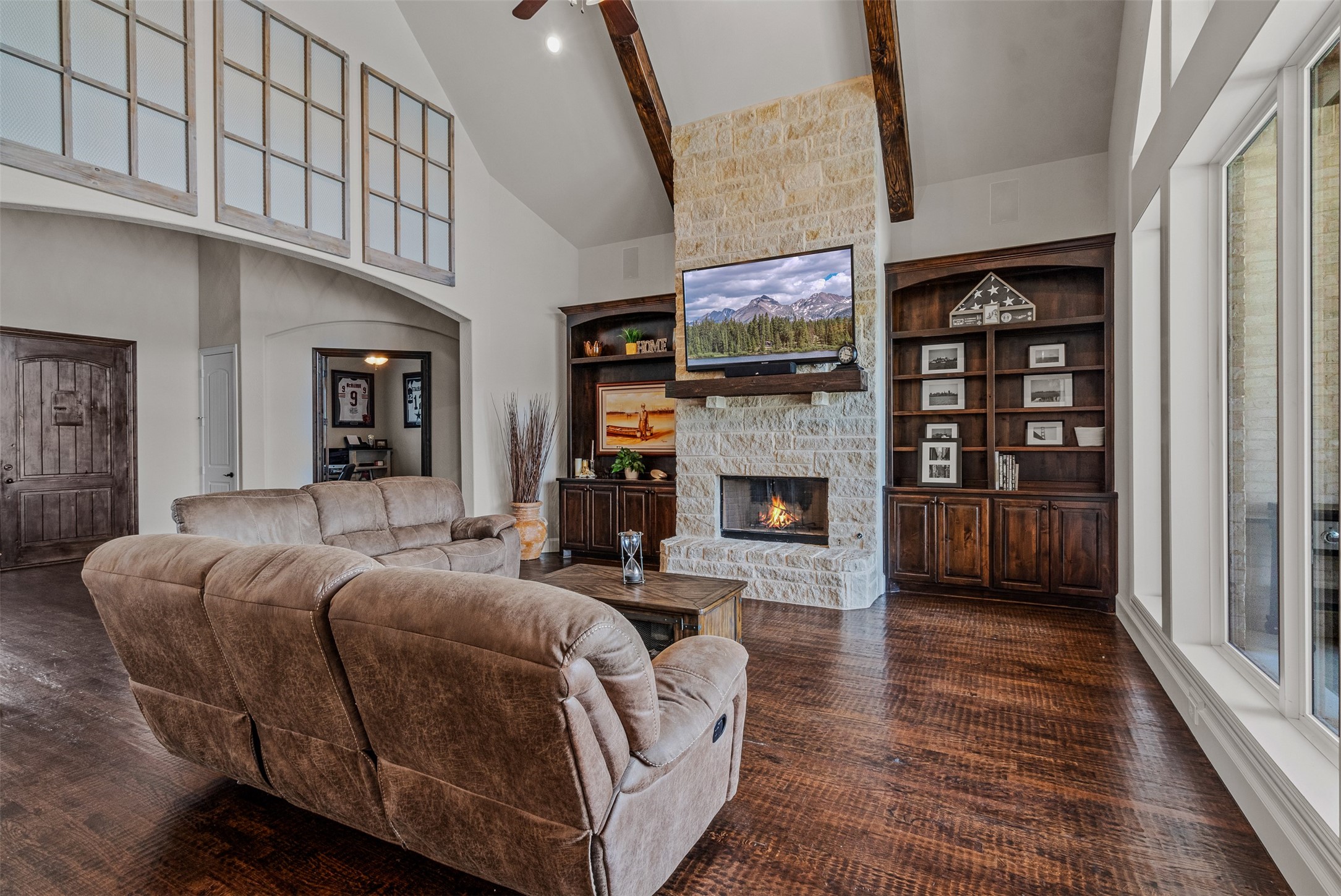 541 Creek Crossing Lane