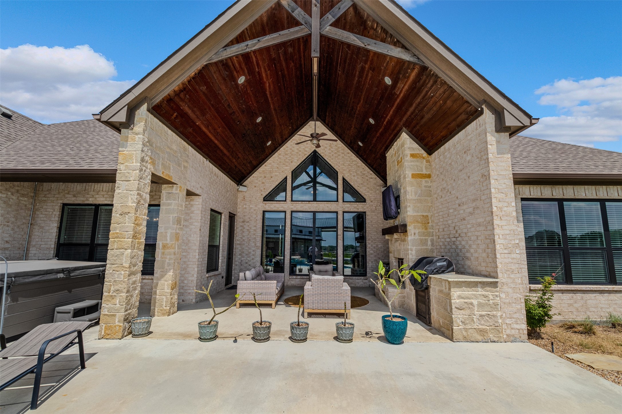 541 Creek Crossing Lane