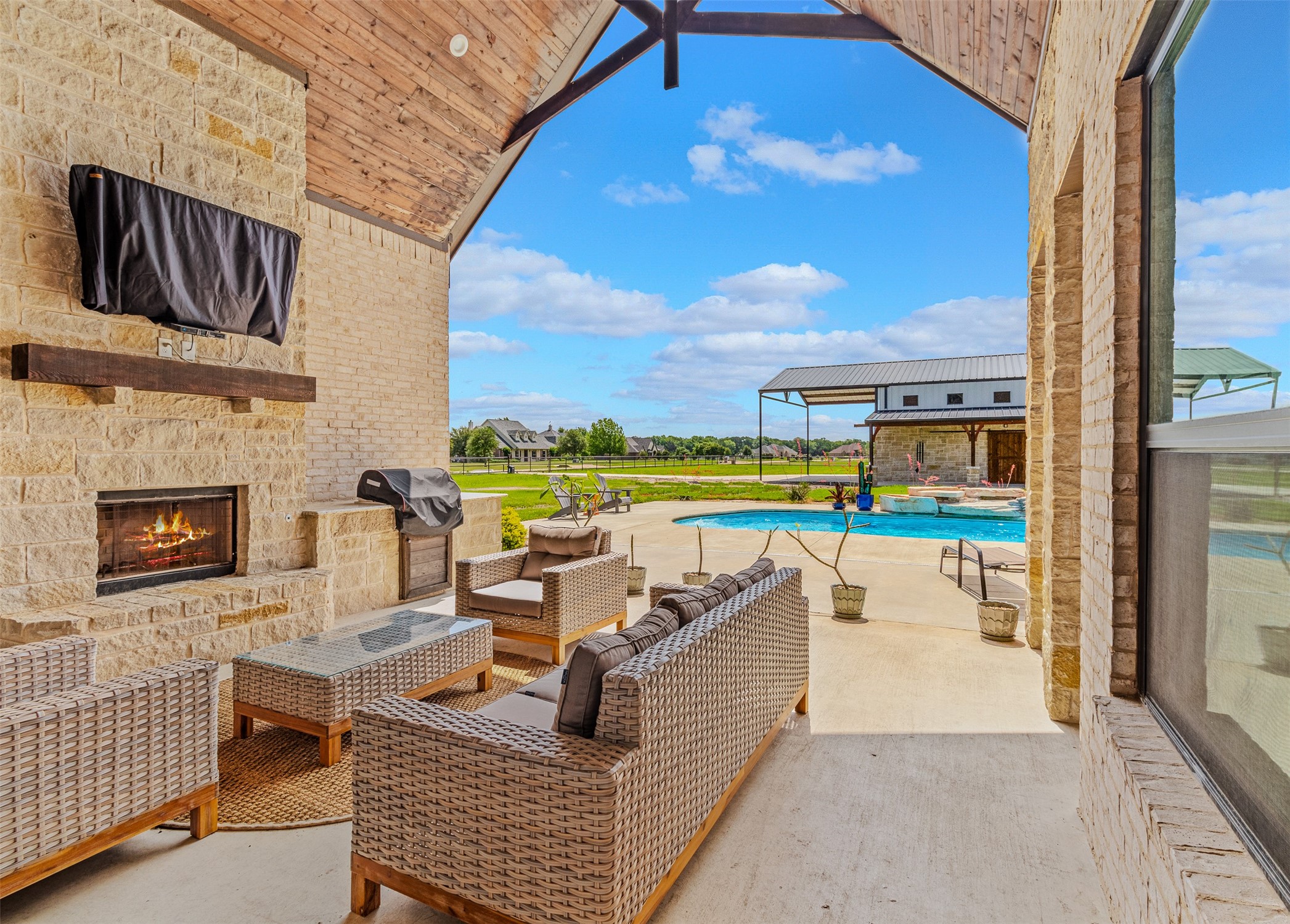 541 Creek Crossing Lane