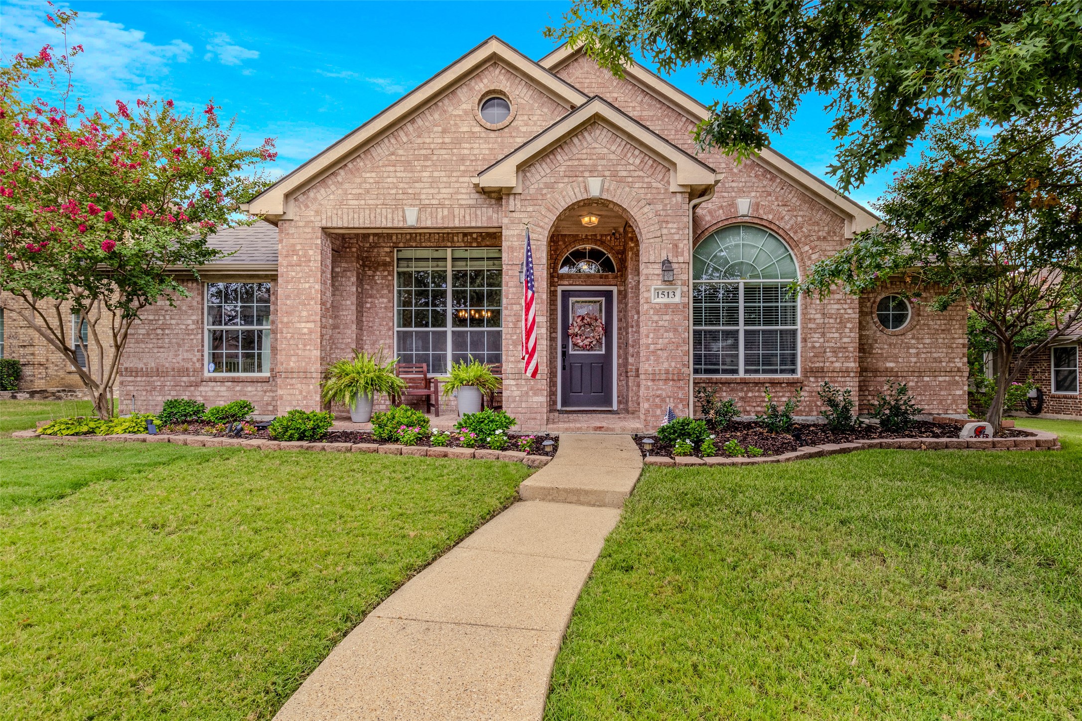 1513 Richfield Court