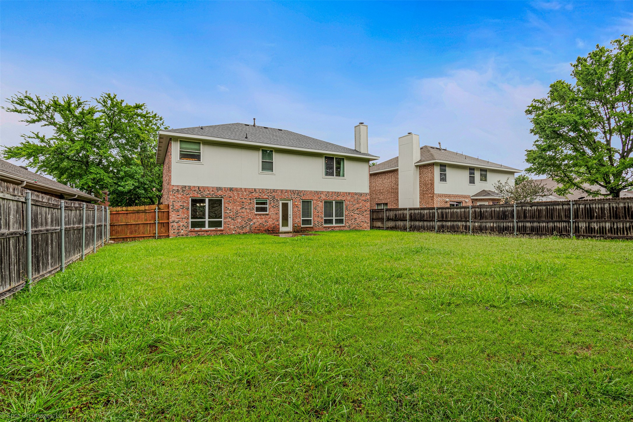 796 Oak Hollow Lane