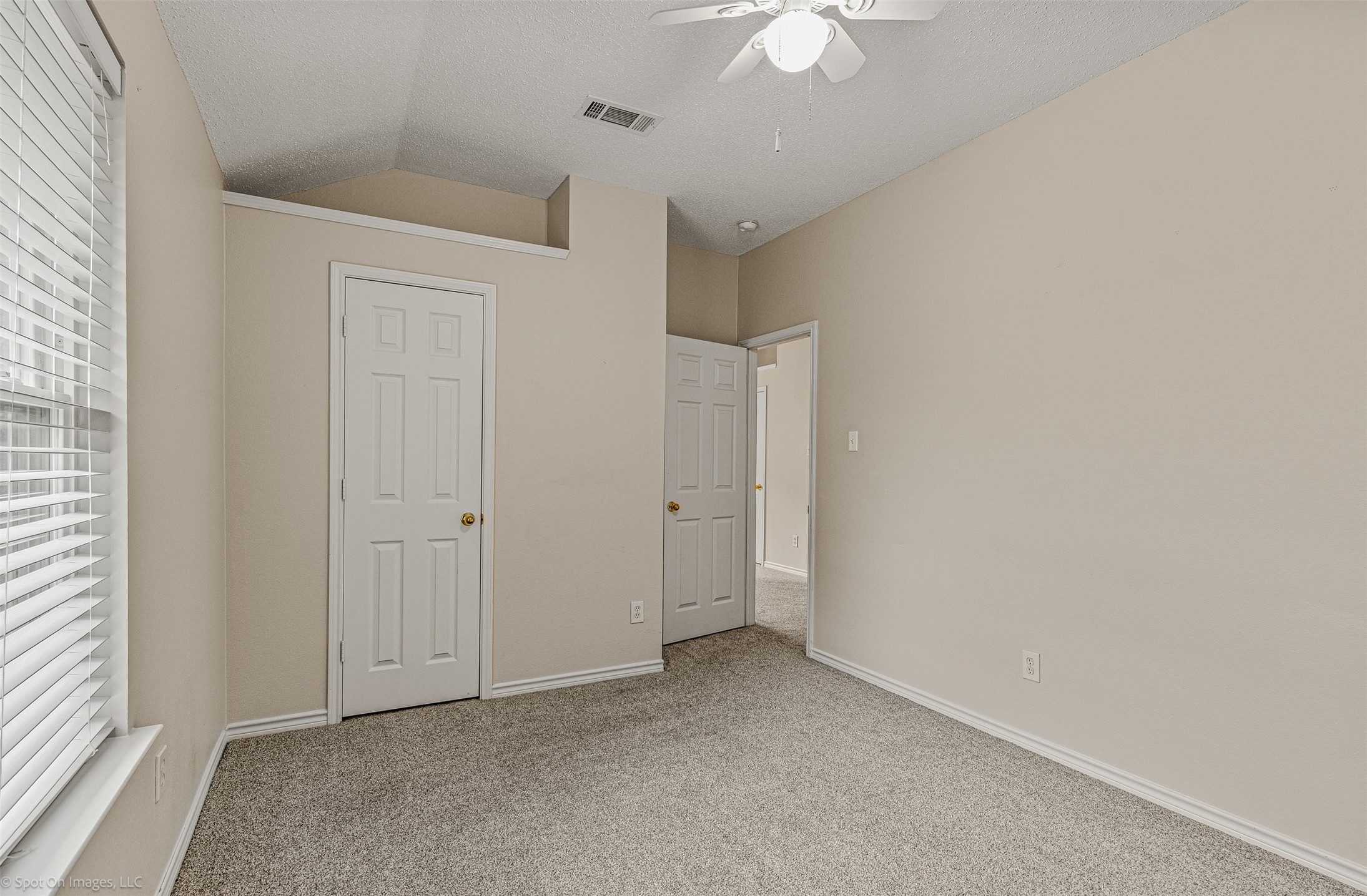 796 Oak Hollow Lane