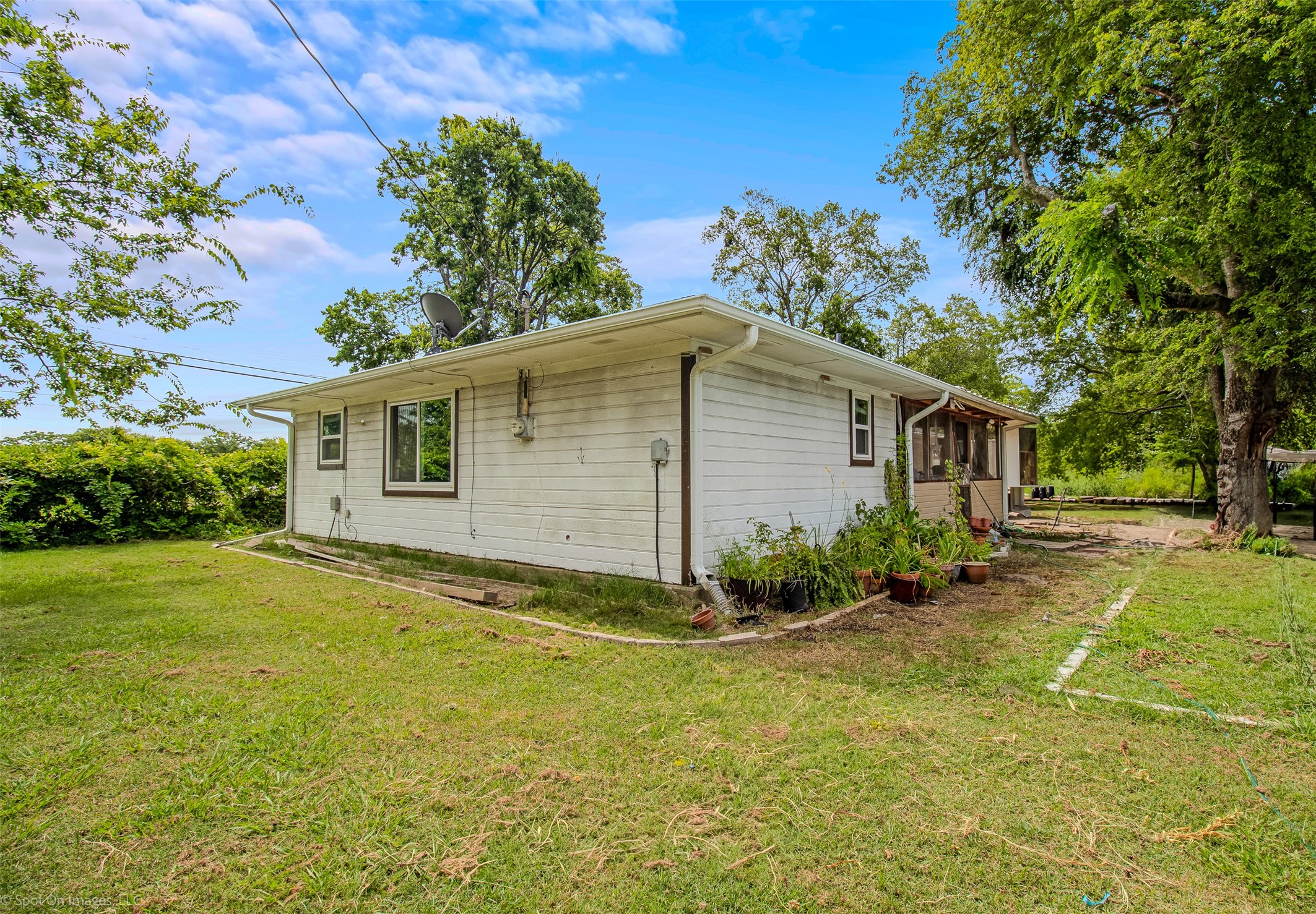 4038 State Highway 34 S