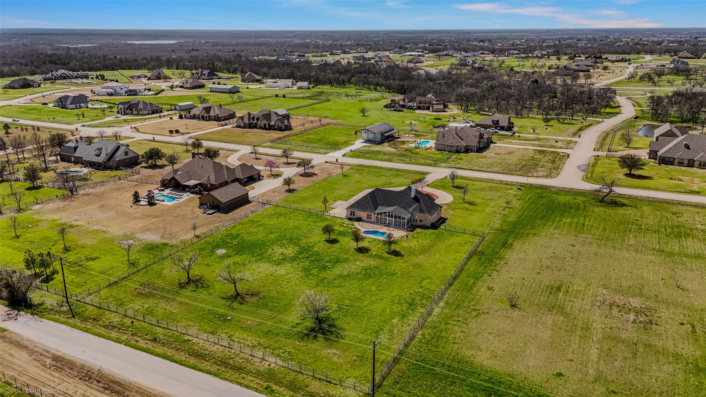 477 Horseshoe Bend