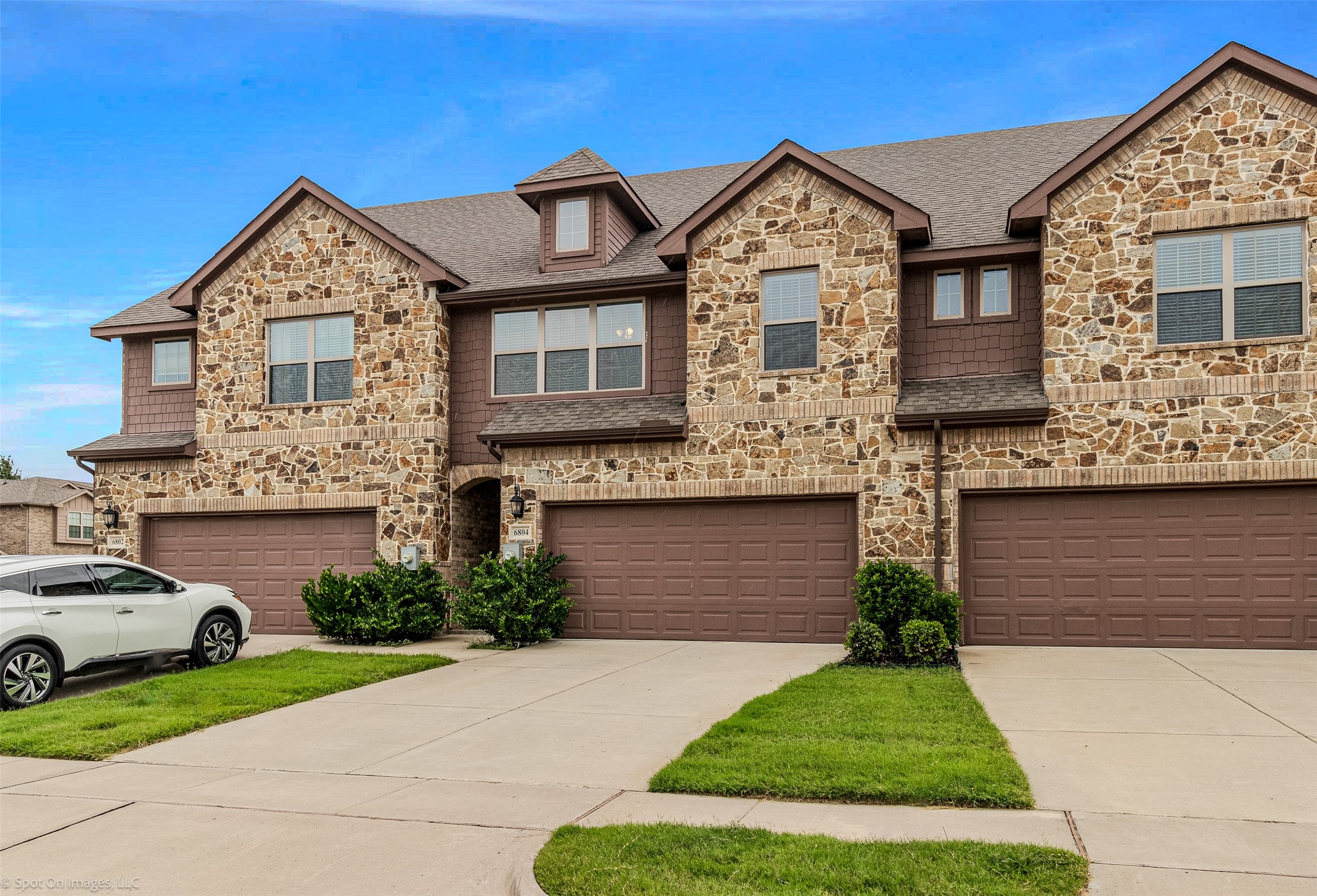 6804 Jade Drive