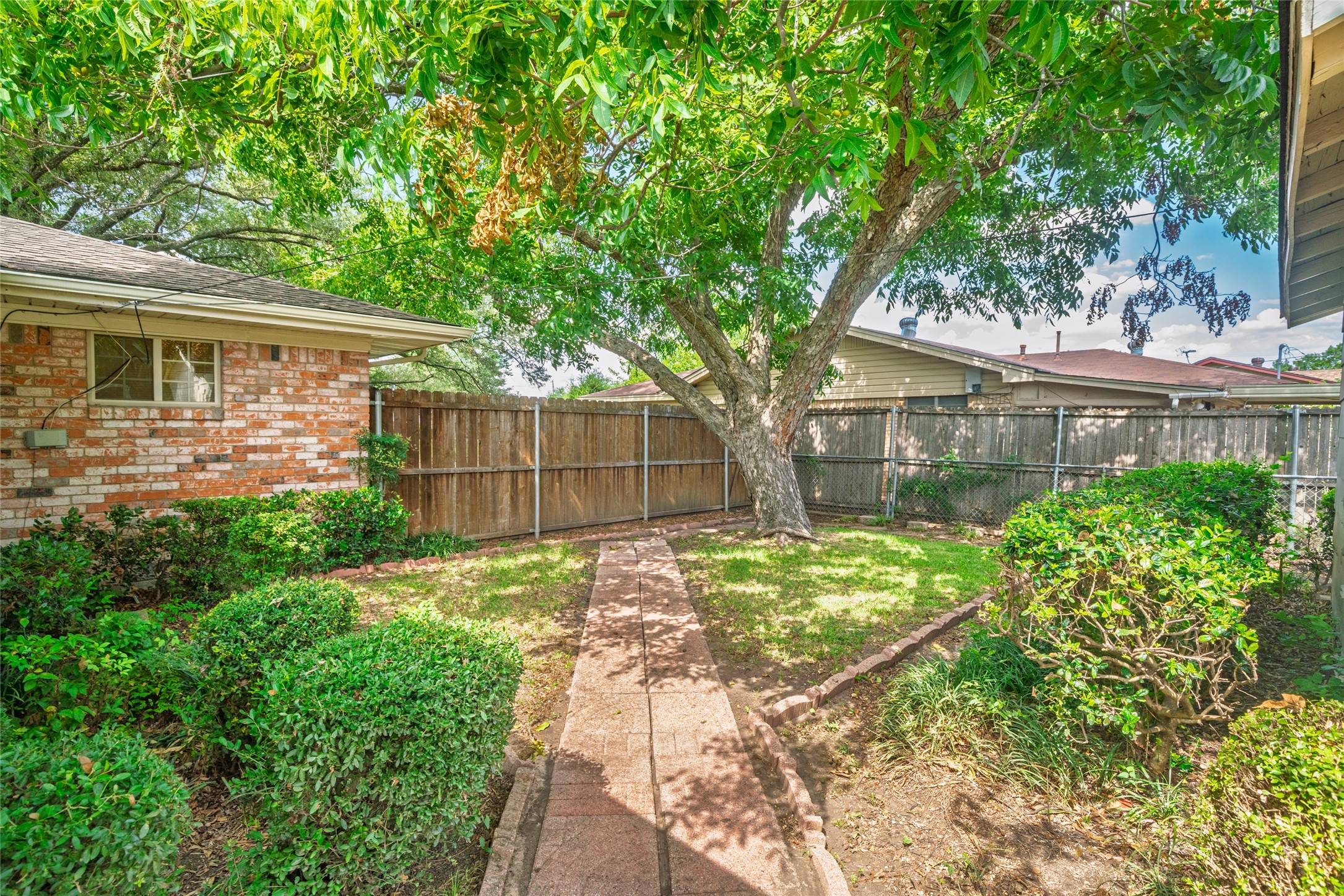 3309 Canton Street