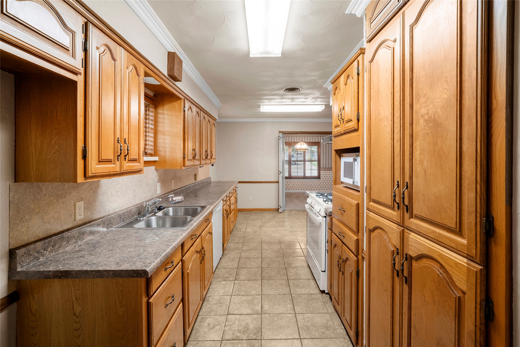 3309 Canton Street